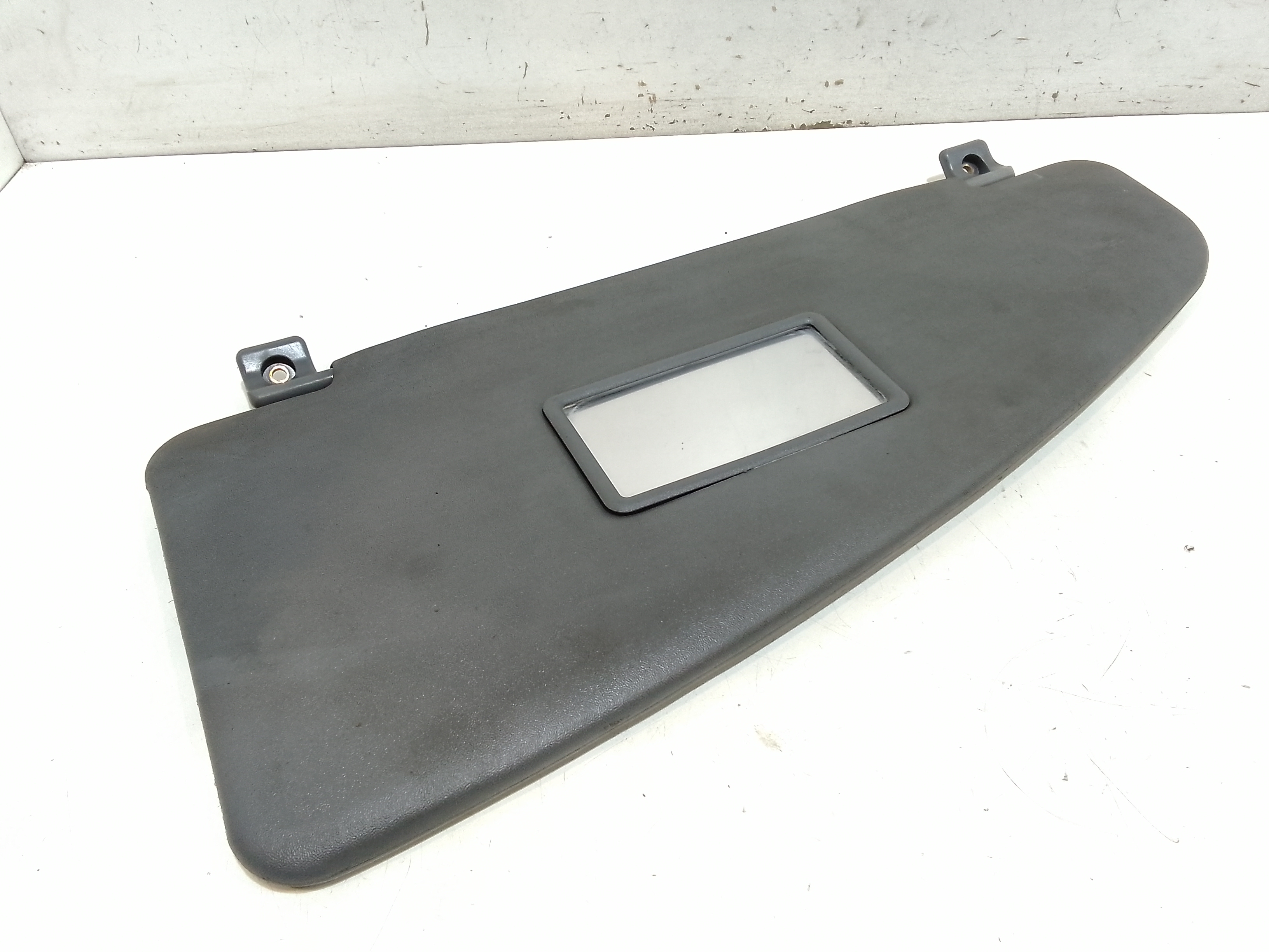 Aletta Parasole Parabrezza Destro 735294014 Usato