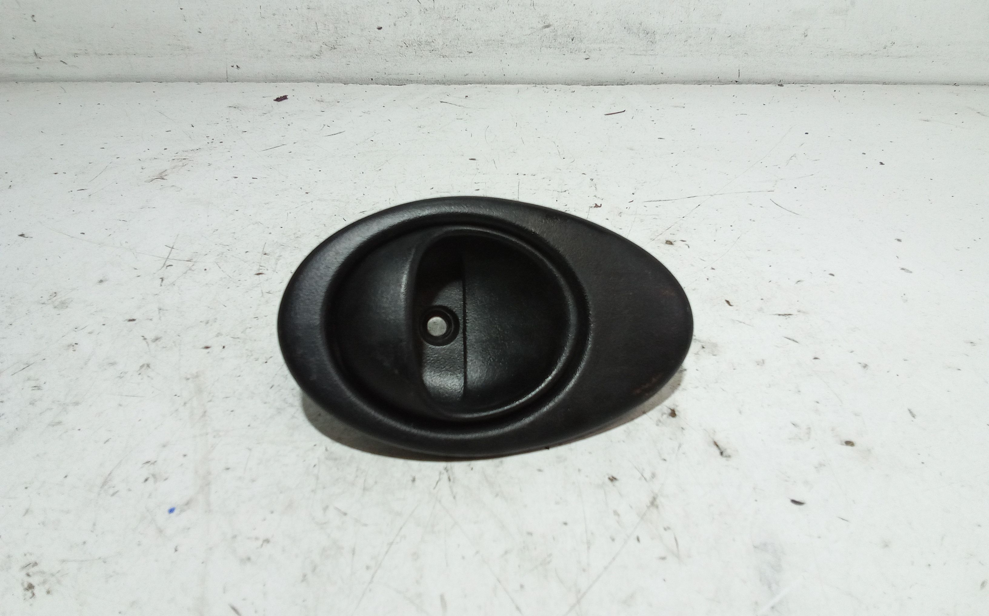 Maniglia Int. Apertura Porta Ant. Sinistro 96601585 Usato