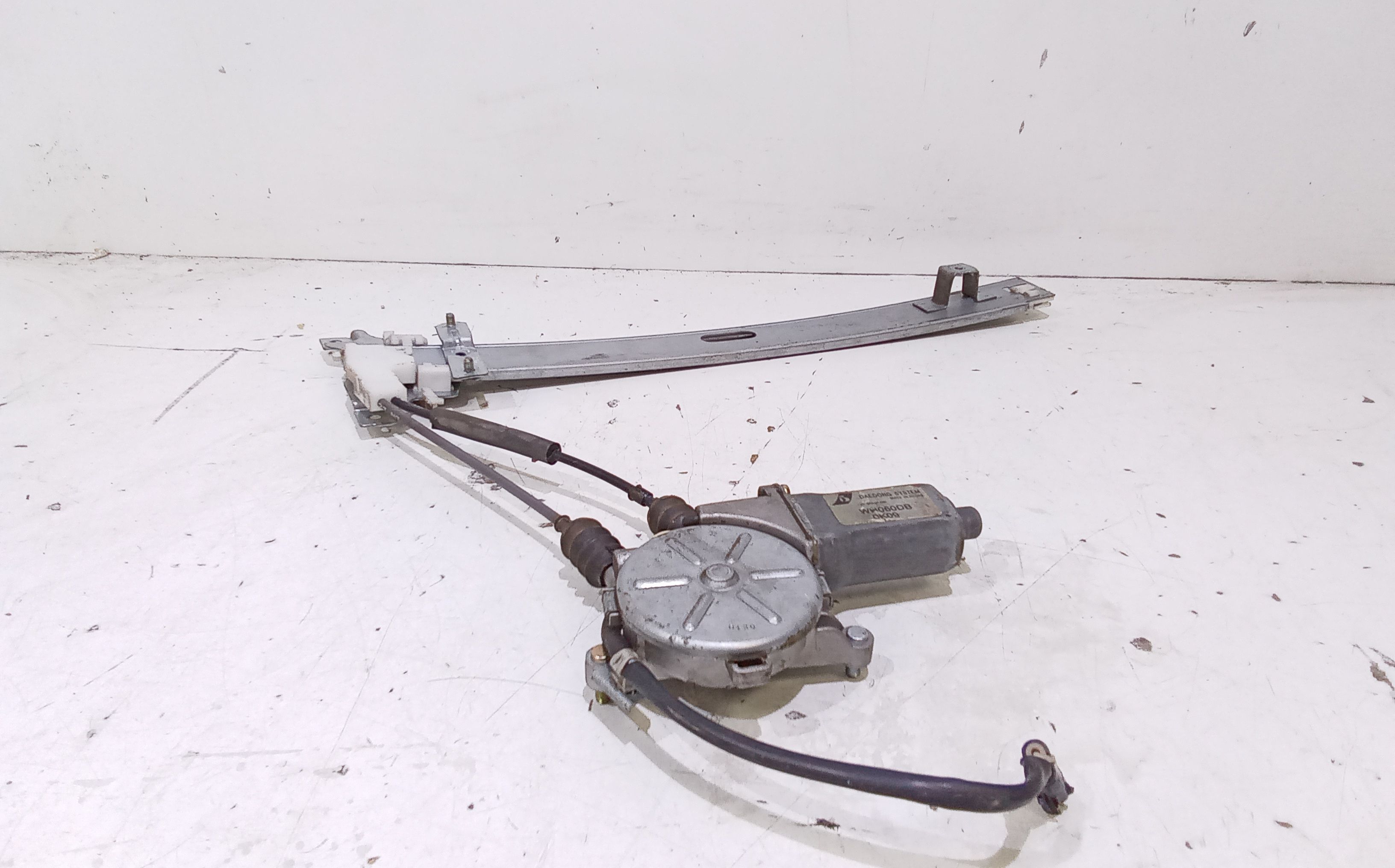 Alzacristallo Porta Post. Destro Usato