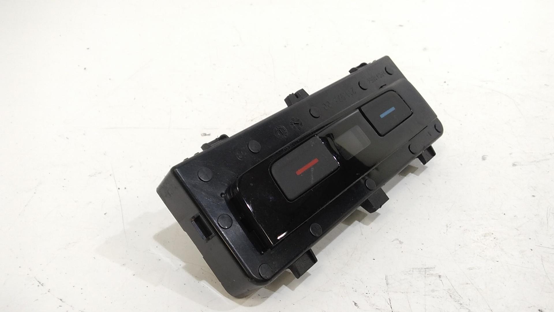 Blocco Comando Climatizzazione 5NA907184AWZU Usato