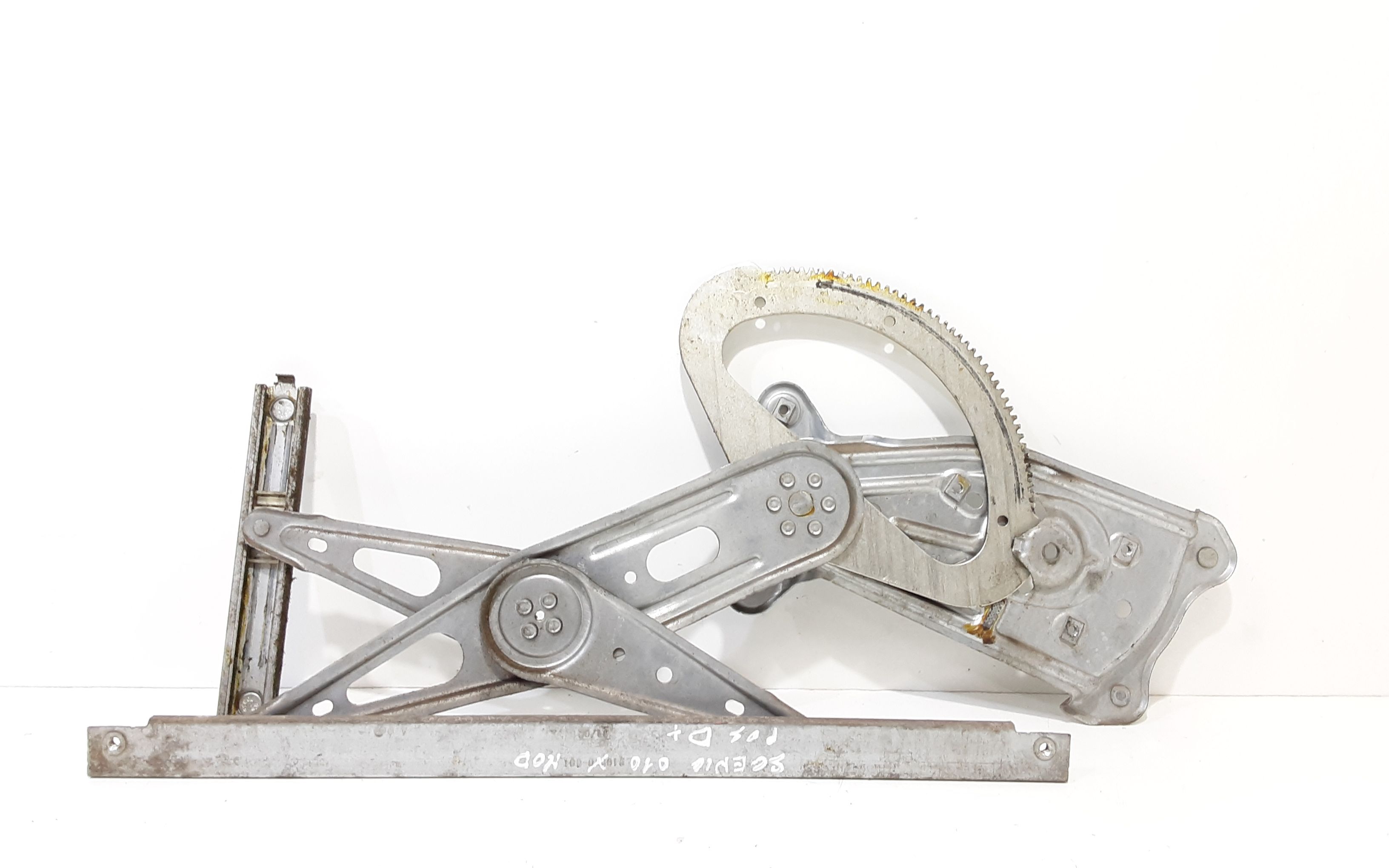 Alzacristallo Porta Post. Destro 827200005R Usato