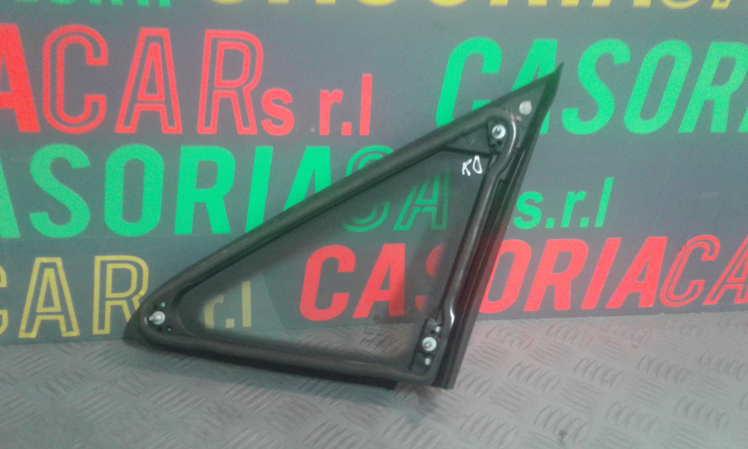 Fisso Porta Ant. Destro Usato