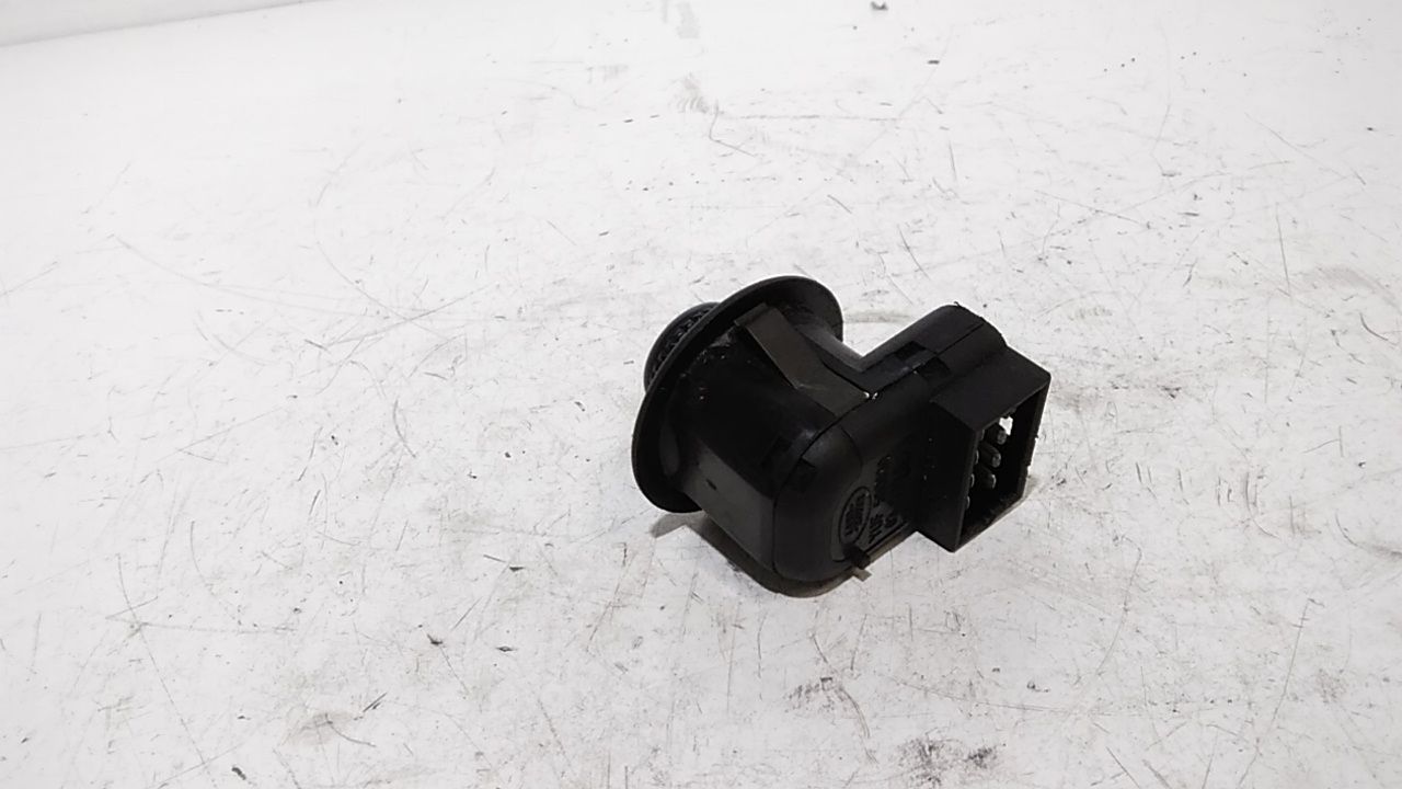 Interruttore Regolazione Retrovisore Est. YUF500010PVJ Usato