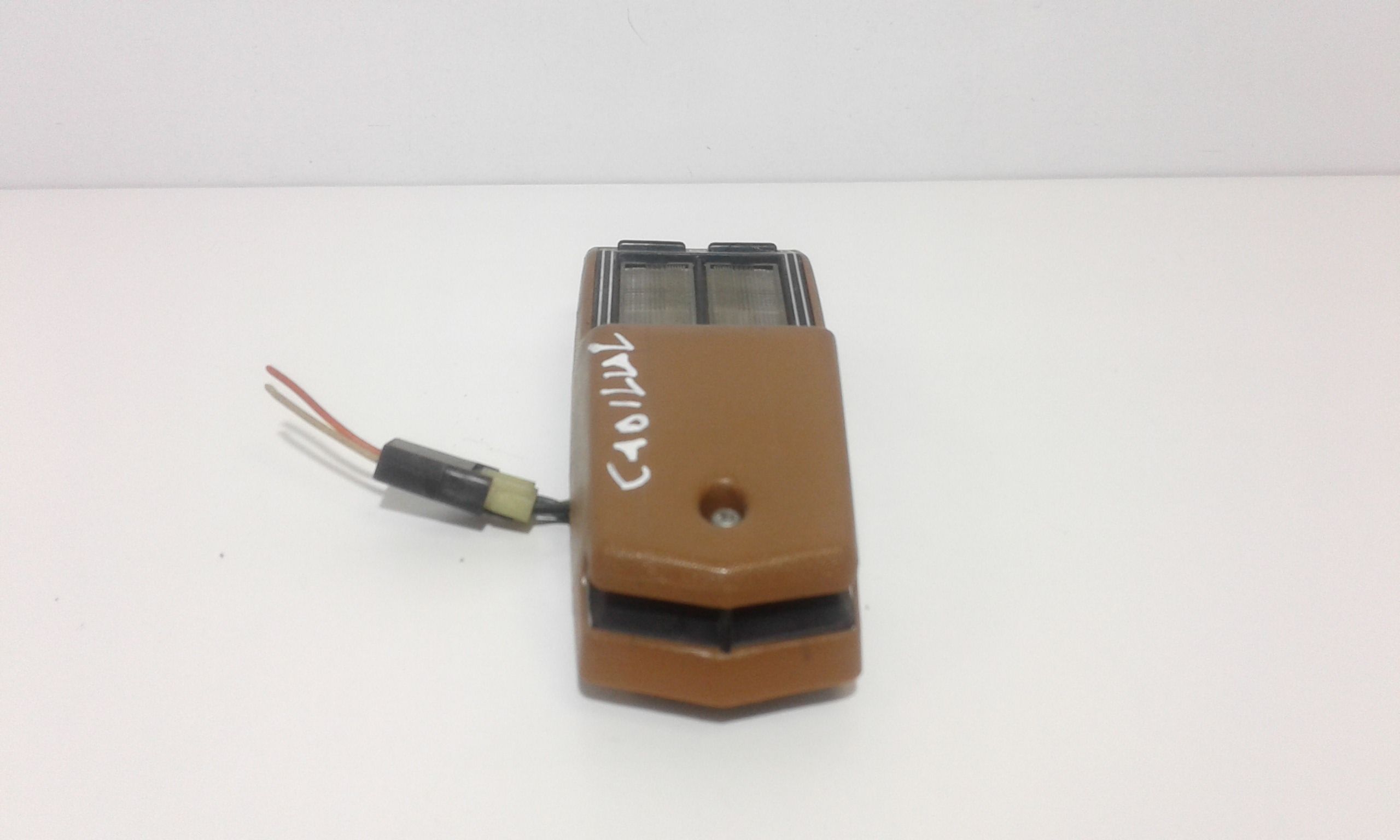 Luce Cortesia Ant. Tetto Usato