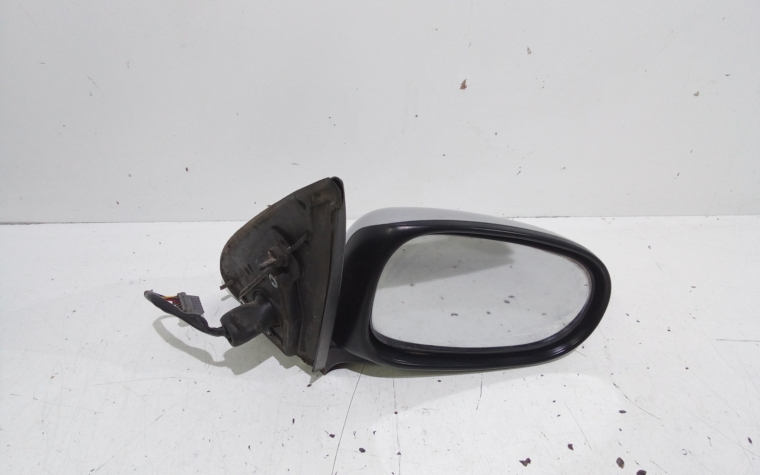 Retrovisore Est. Destro 96301BN026 Usato