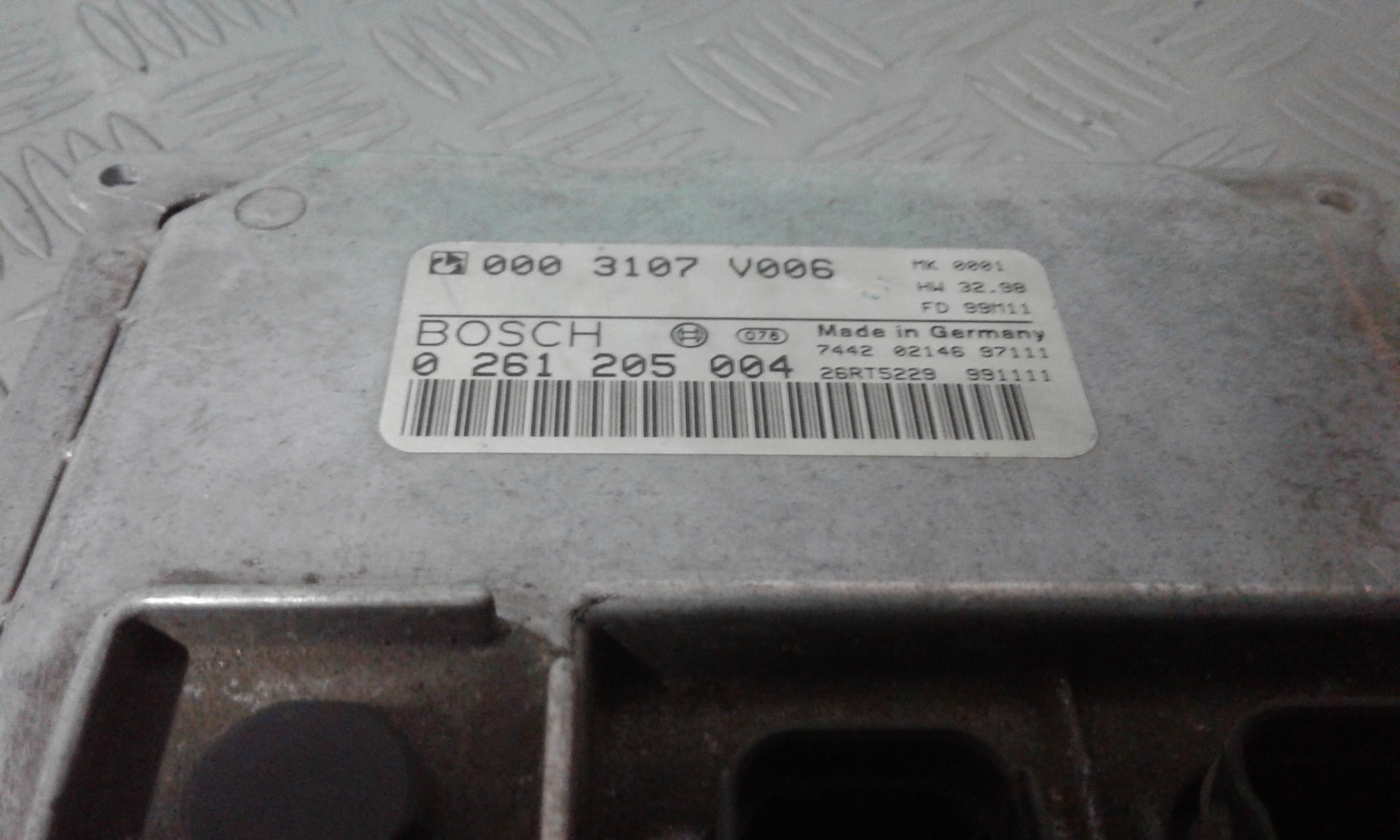 Centralina Iniezione Q0003107V007000000 Usato