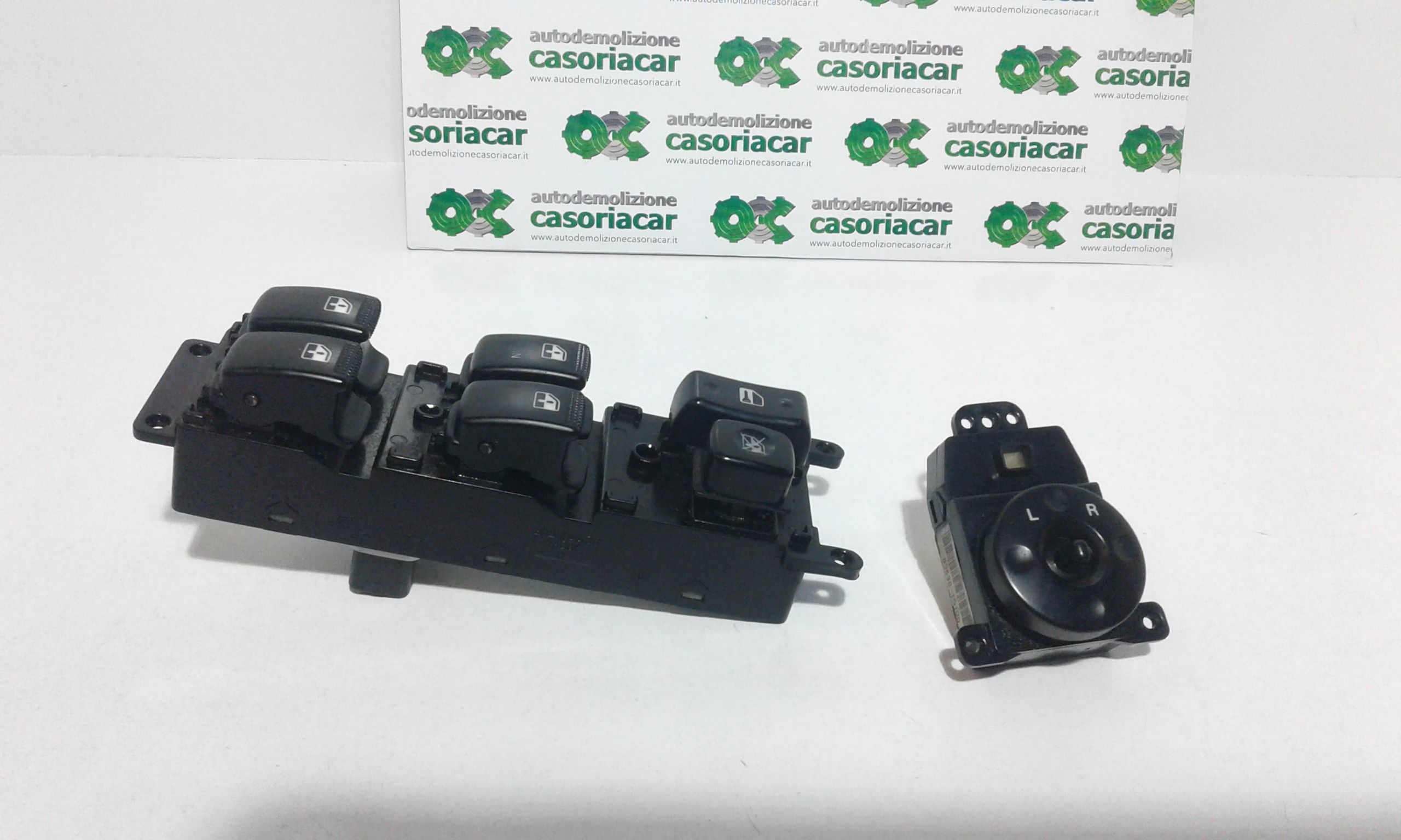 Interruttore Alzacristalli Porta Ant. Sinistro Usato