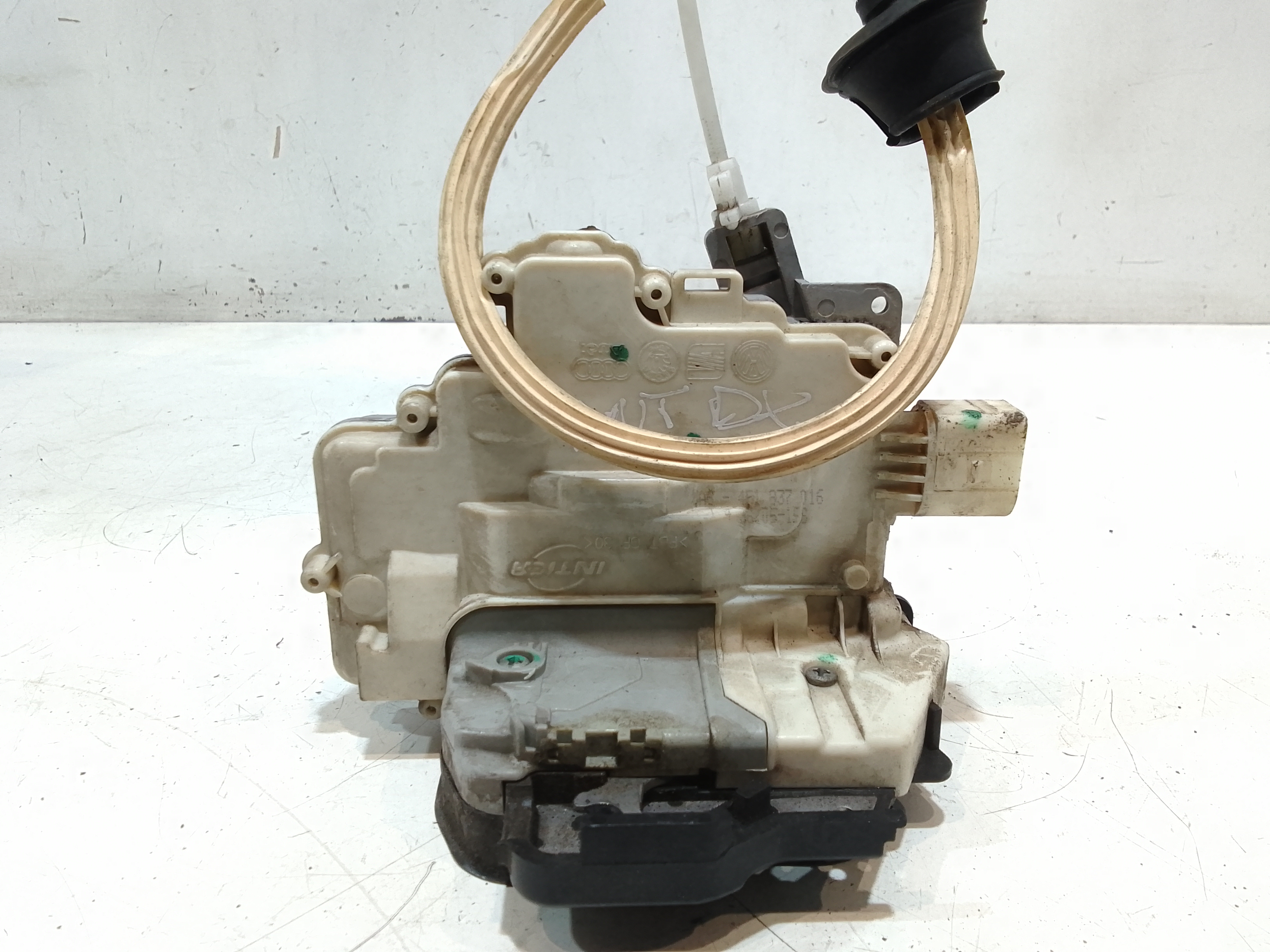 Serratura Porta Ant. Destro 4F1837016 Usato