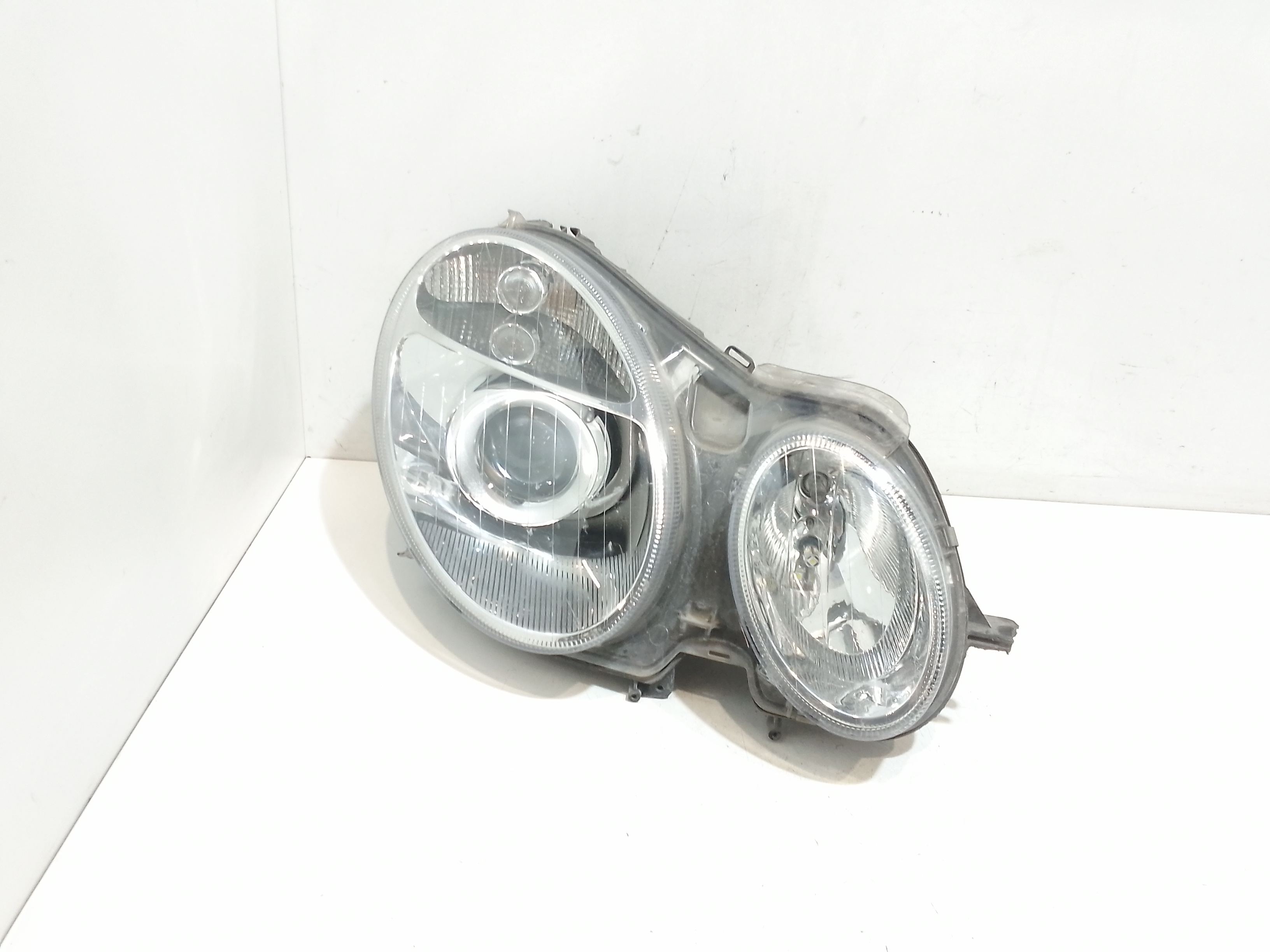 Proiettore Destro A2118200261 Usato