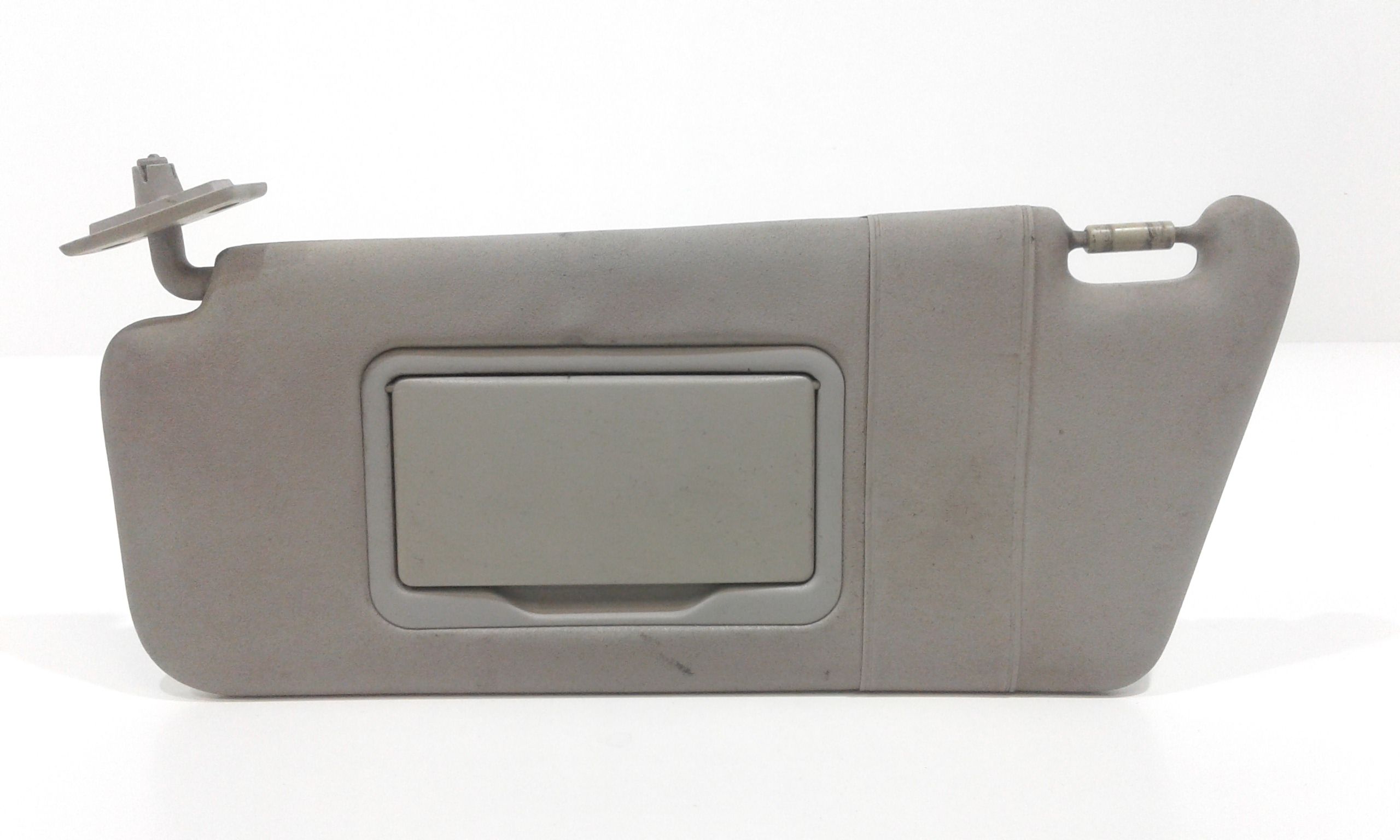 Aletta Parasole Parabrezza Sinistro A1688100110 Usato