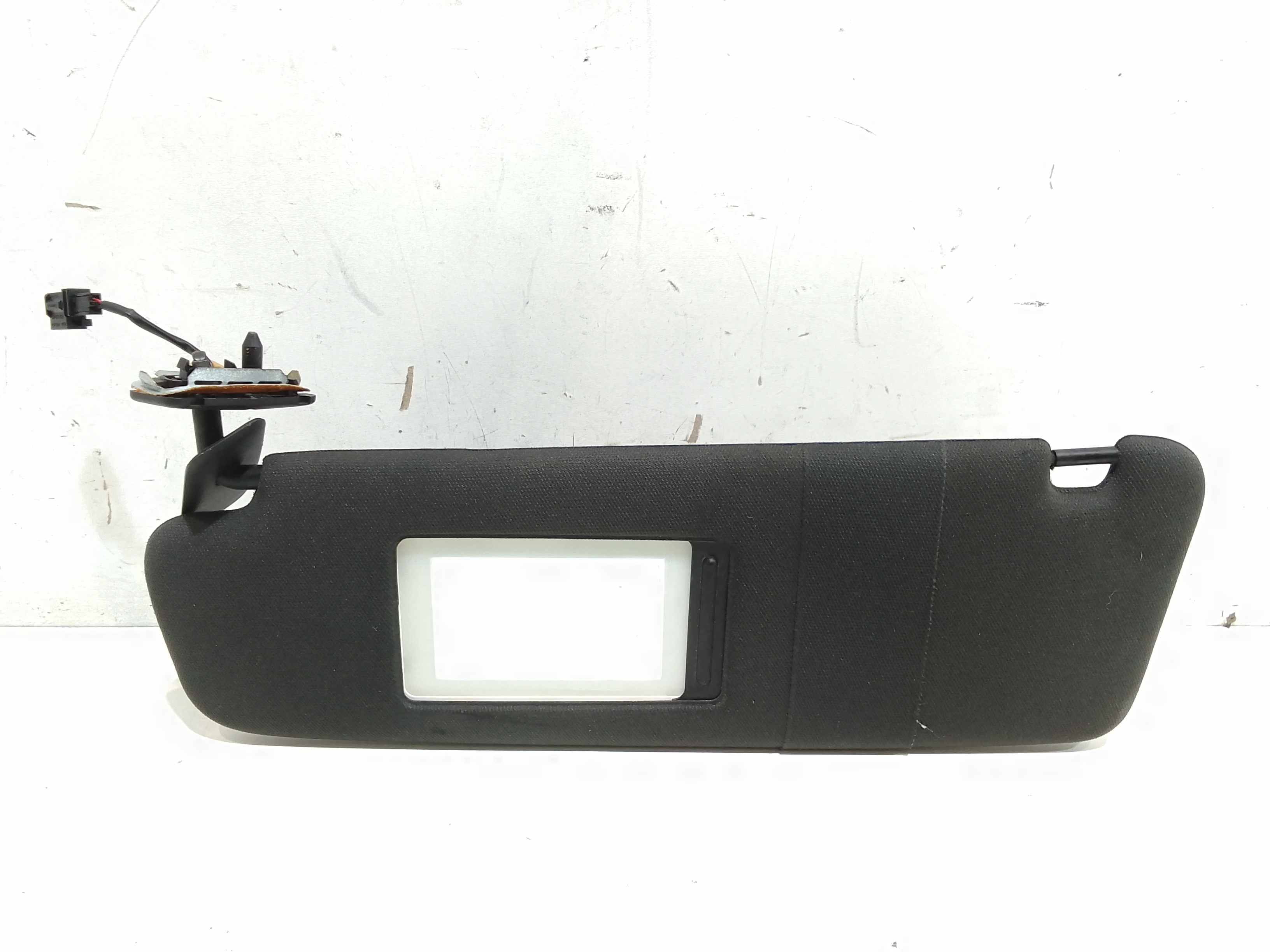 Aletta Parasole Parabrezza Sinistro 4L0857551AG5D3 Usato