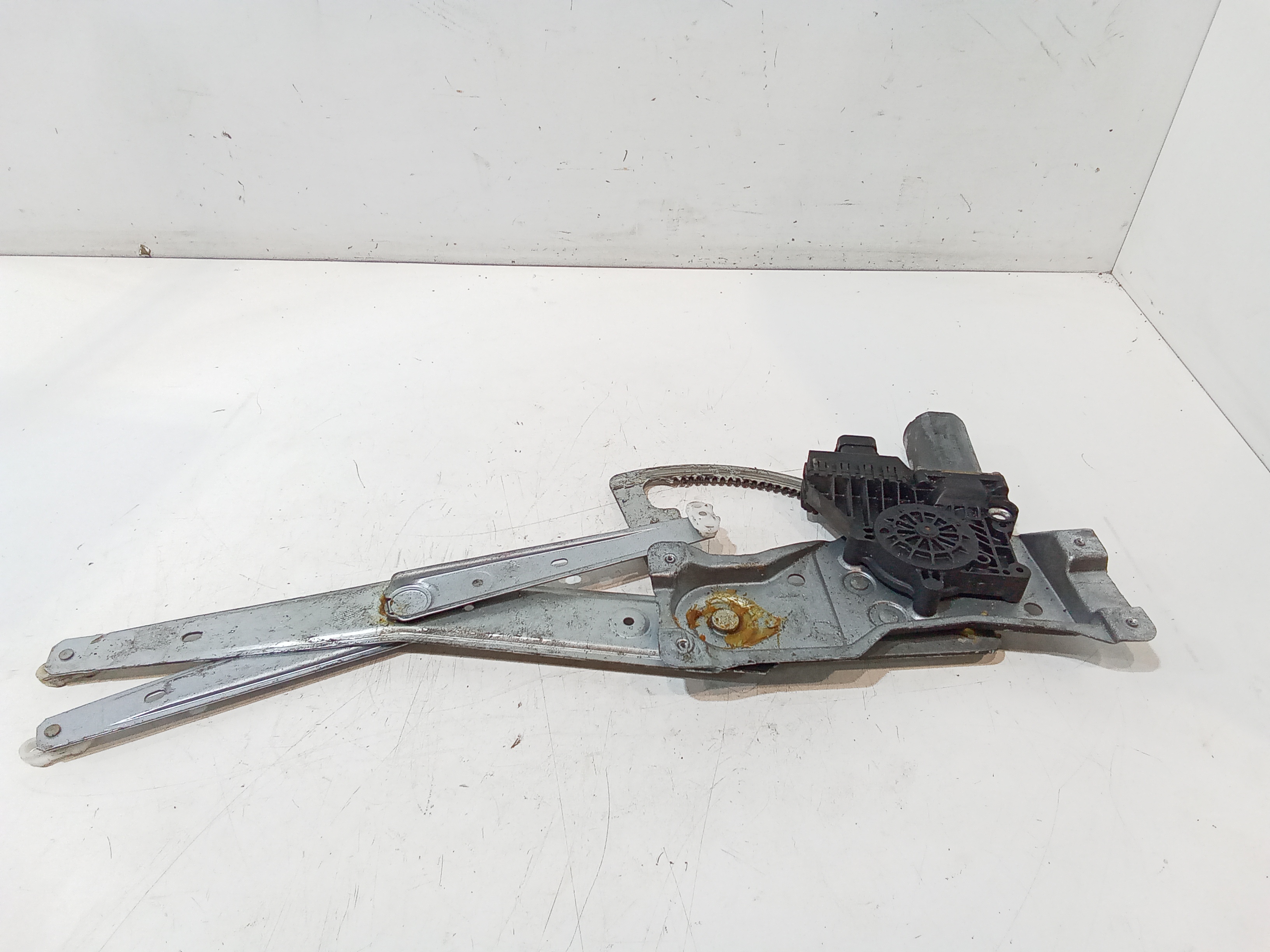 Alzacristallo Porta Ant. Destro 90360534 Usato