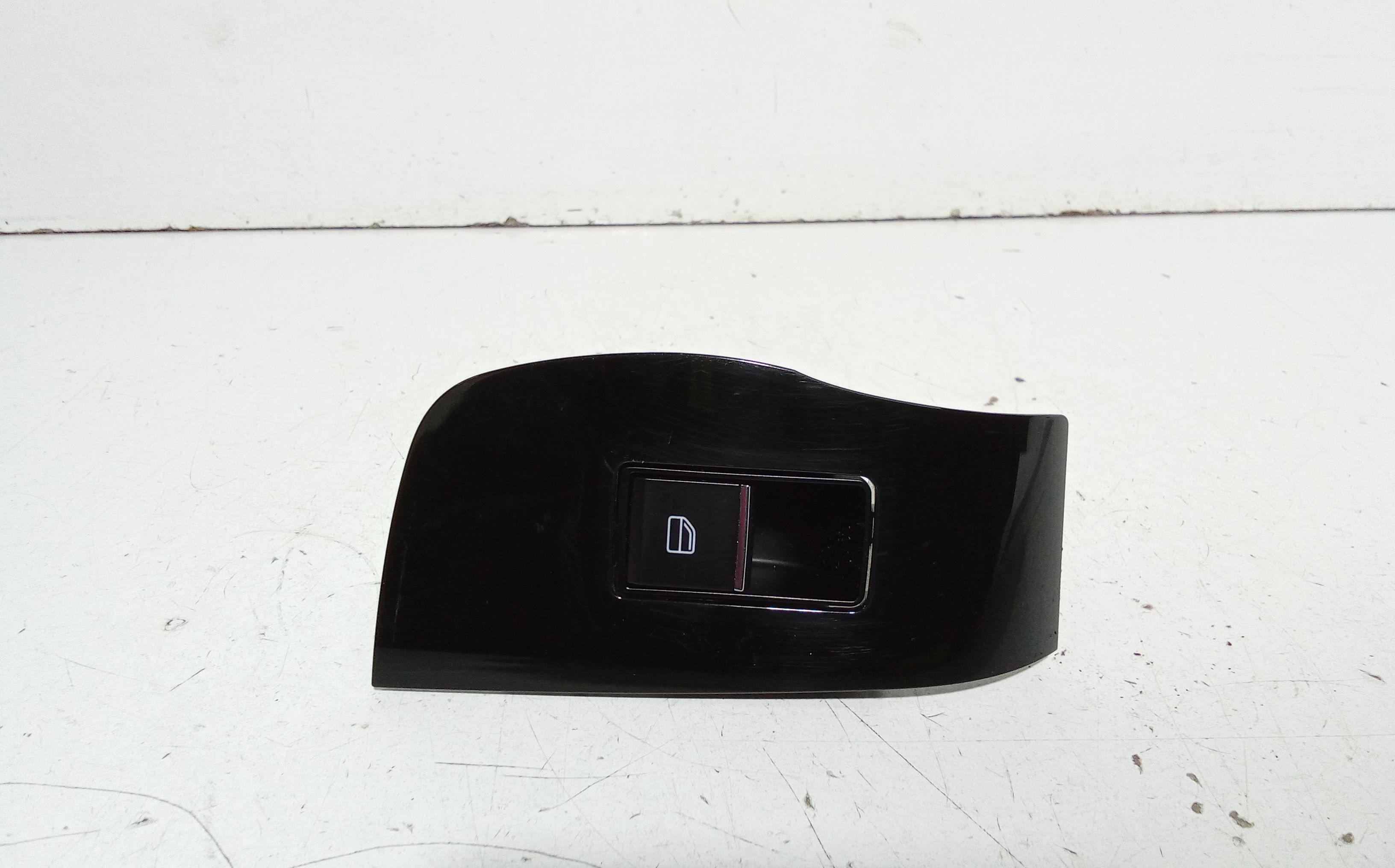 Interruttore Alzacristalli Porta Ant. Destro Usato