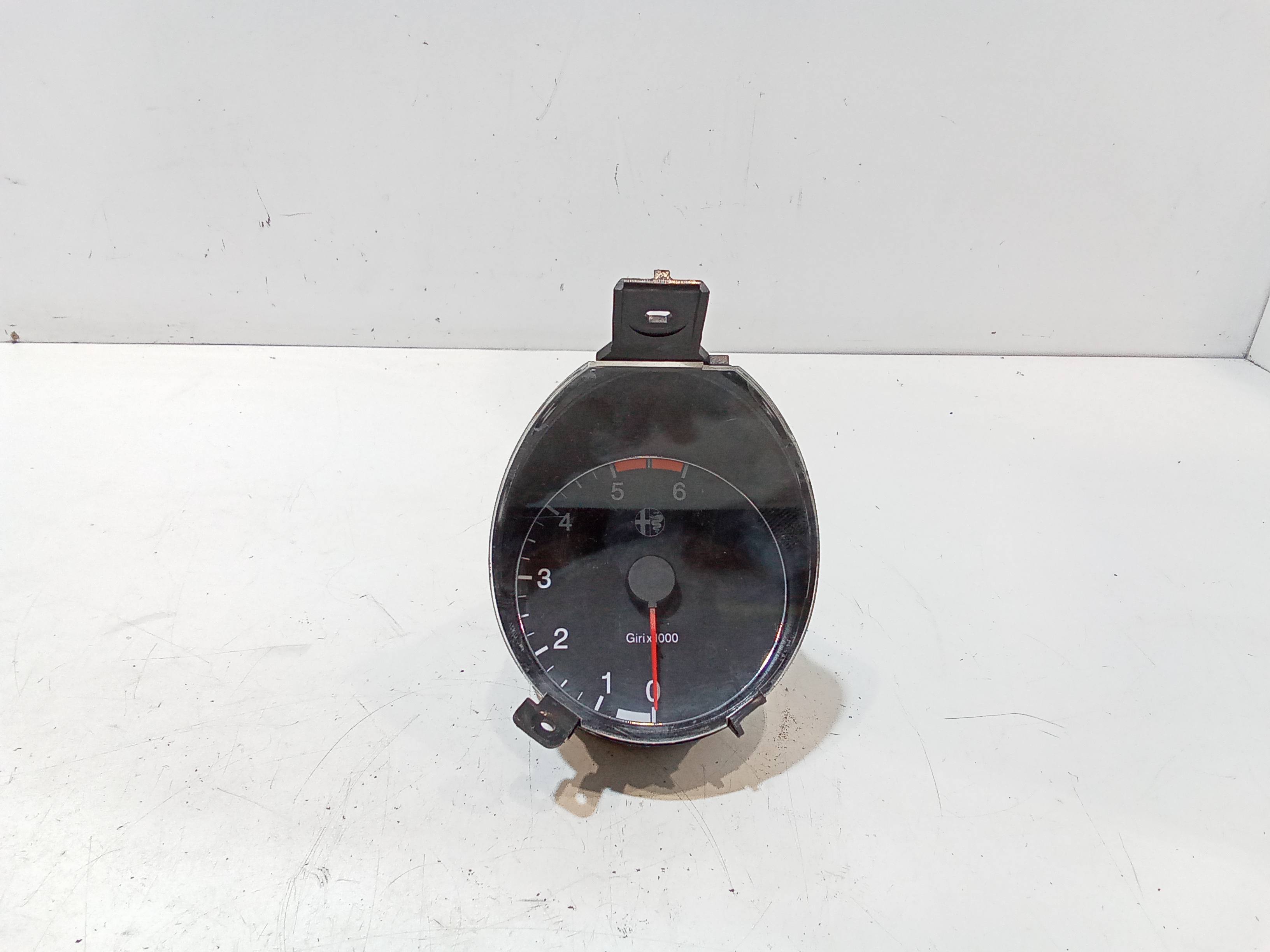 Contagiri 156034467 Usato