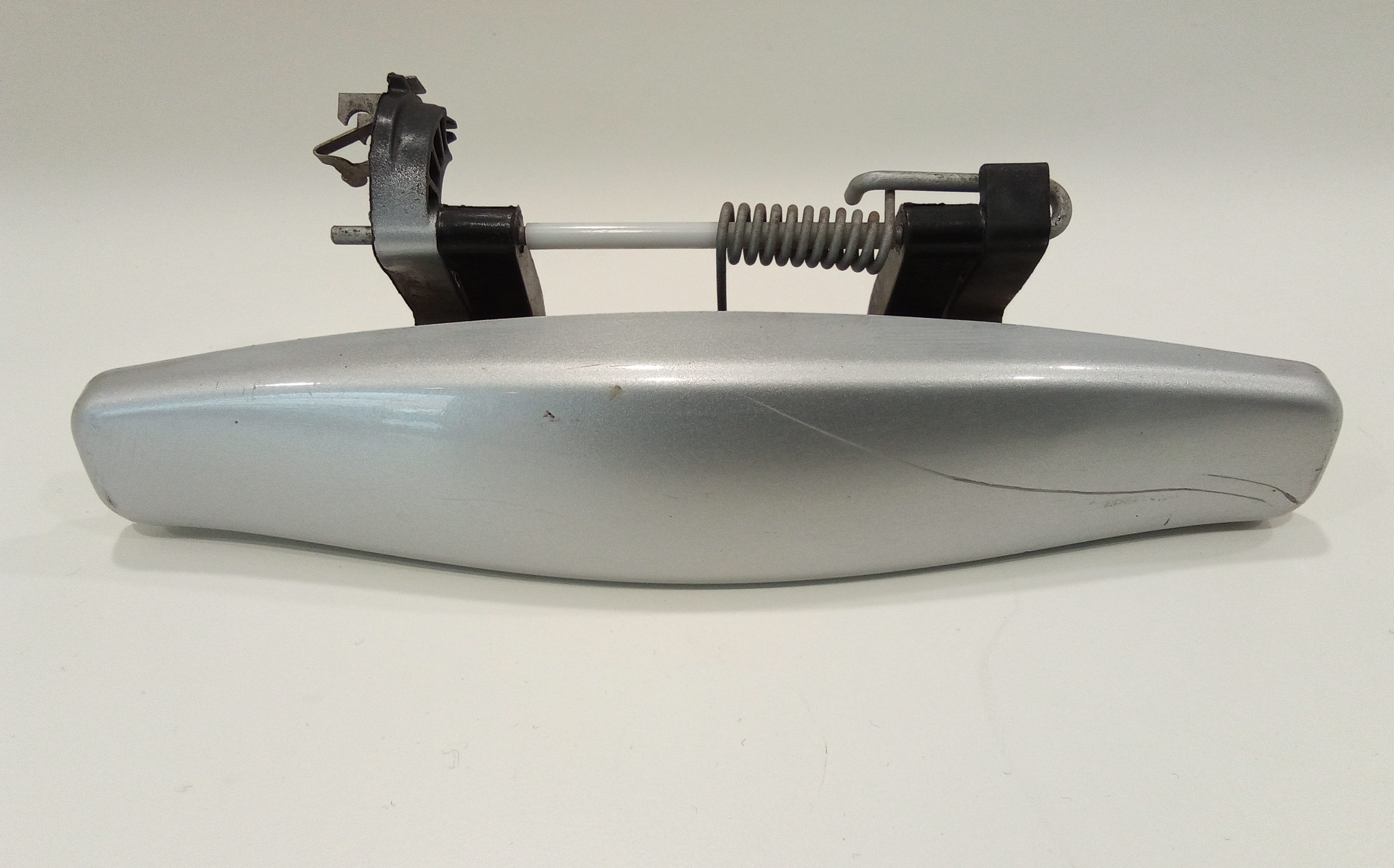 Maniglia Porta Ant. Destro 806067380R Usato