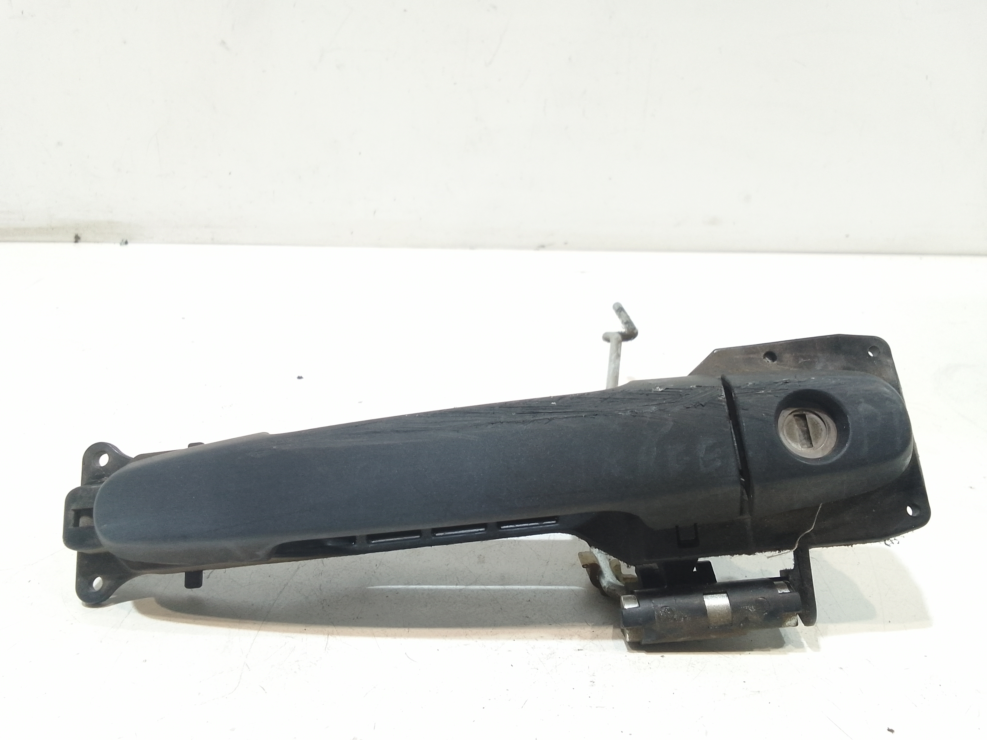 Maniglia Porta Ant. Destro 692100D060A1 Usato