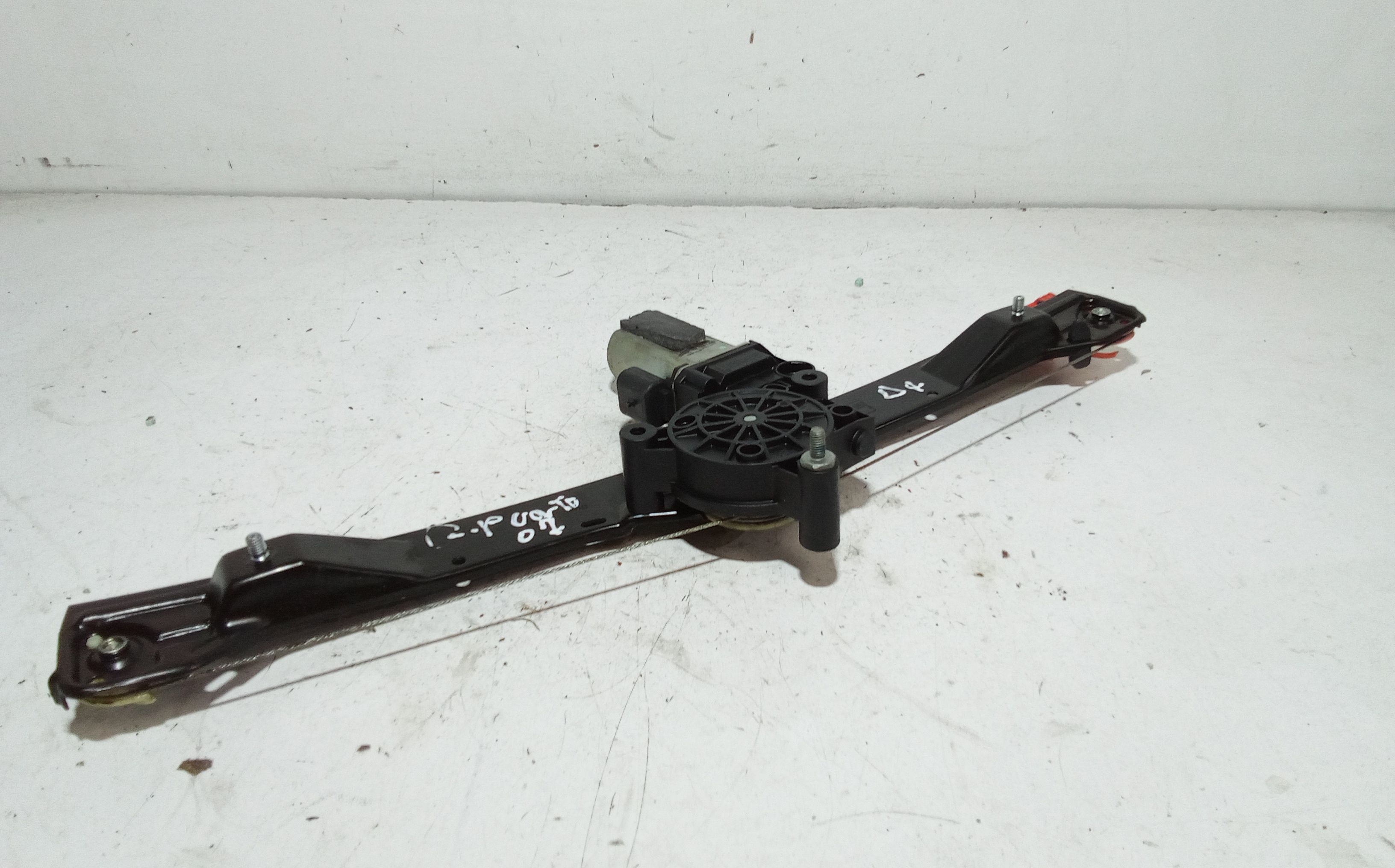 Alzacristallo Porta Ant. Destro Usato