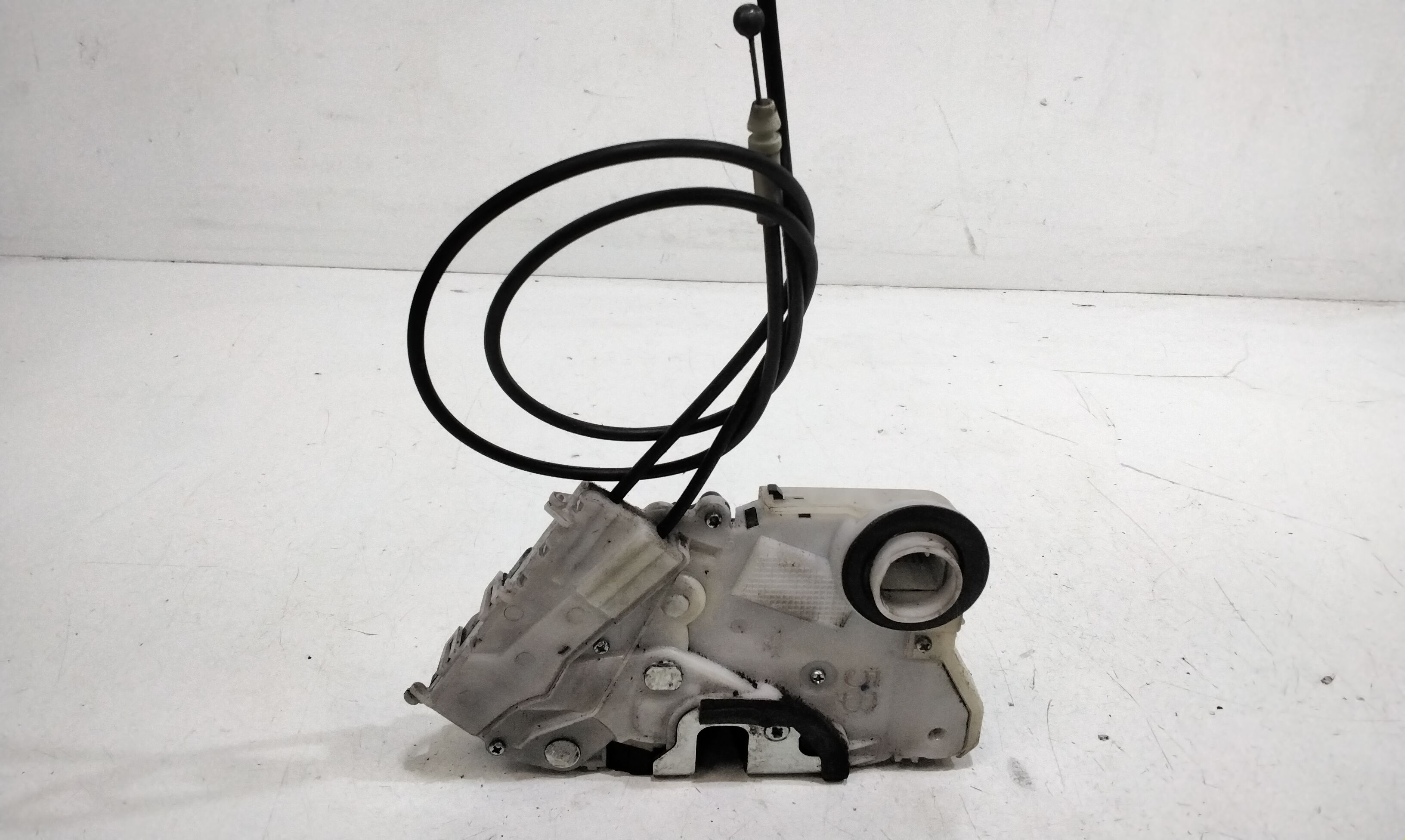 Serratura Porta Ant. Destro 6903047081 Usato