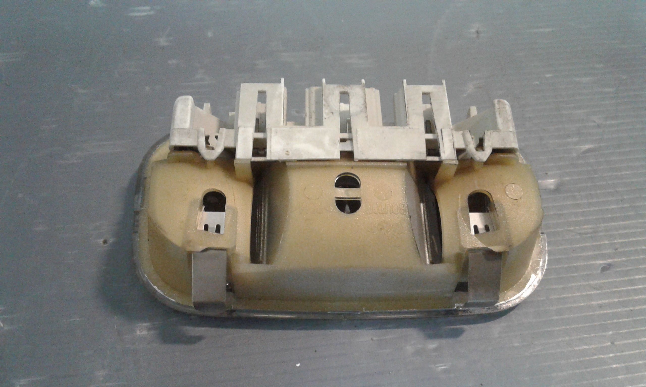 Luce Cortesia Ant. Tetto 6362N2 Usato