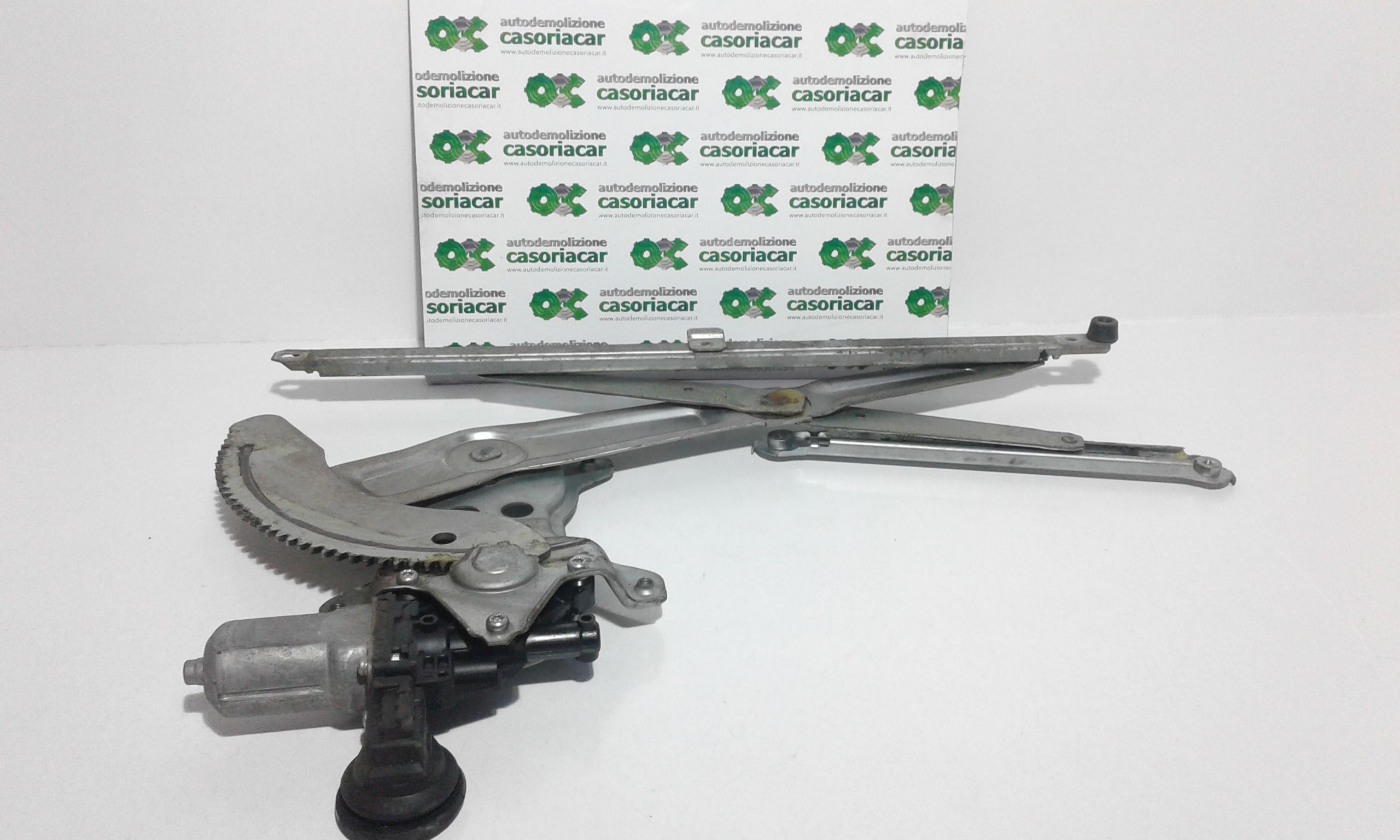 Alzacristallo Porta Ant. Sinistro 8344062J00000 Usato