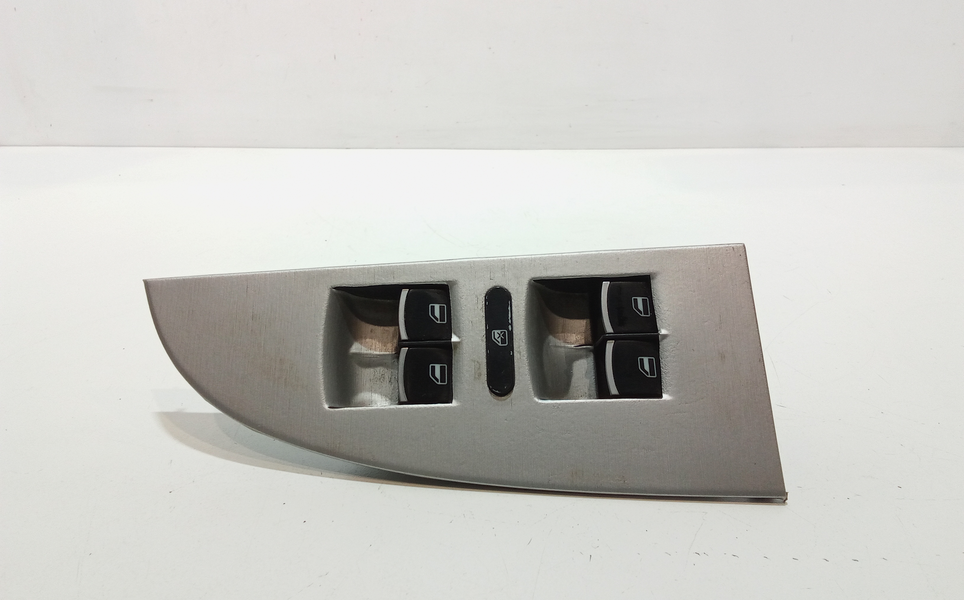 Interruttore Alzacristalli Porta Ant. Sinistro Usato