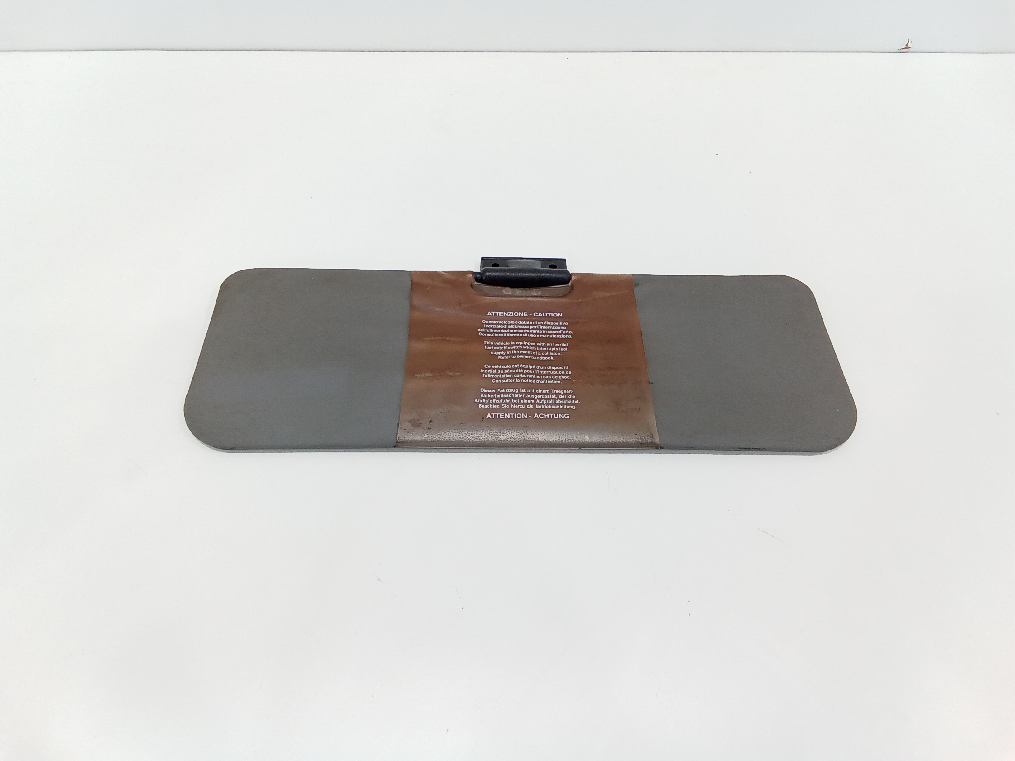 Aletta Parasole Parabrezza Sinistro 182427580 Usato