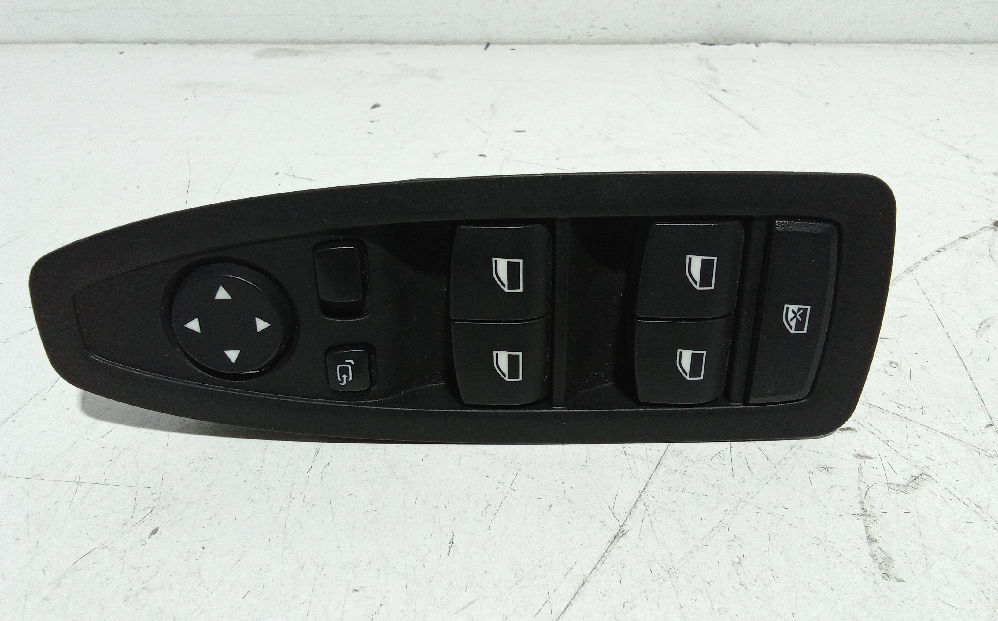 Interruttore Alzacristalli Porta Ant. Sinistro Usato