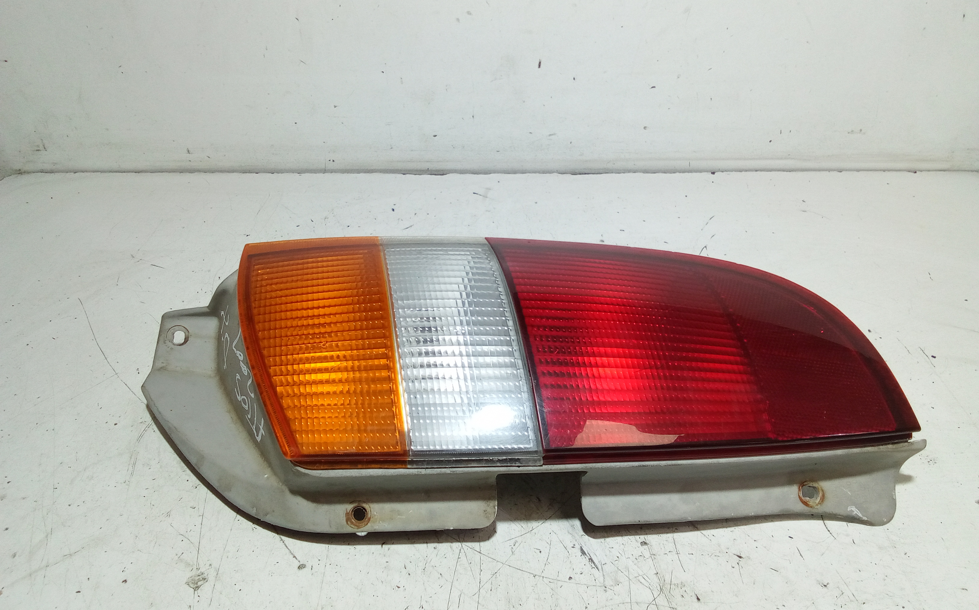 Fanale Post. Destro 9240202010 Usato