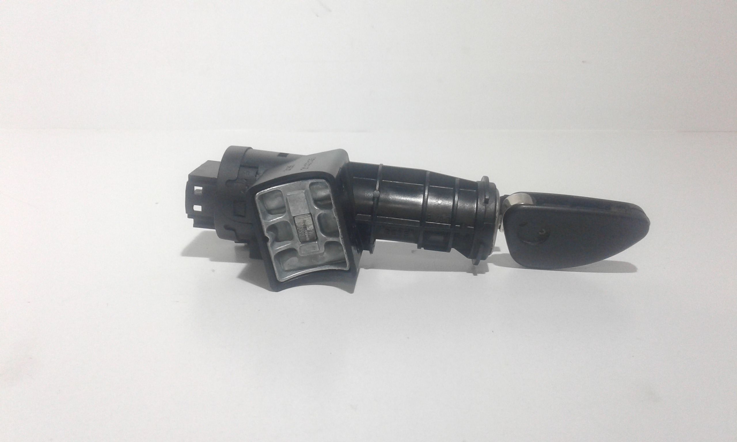 Commutatore Avviamento Con Cilindretti Serrature Usato