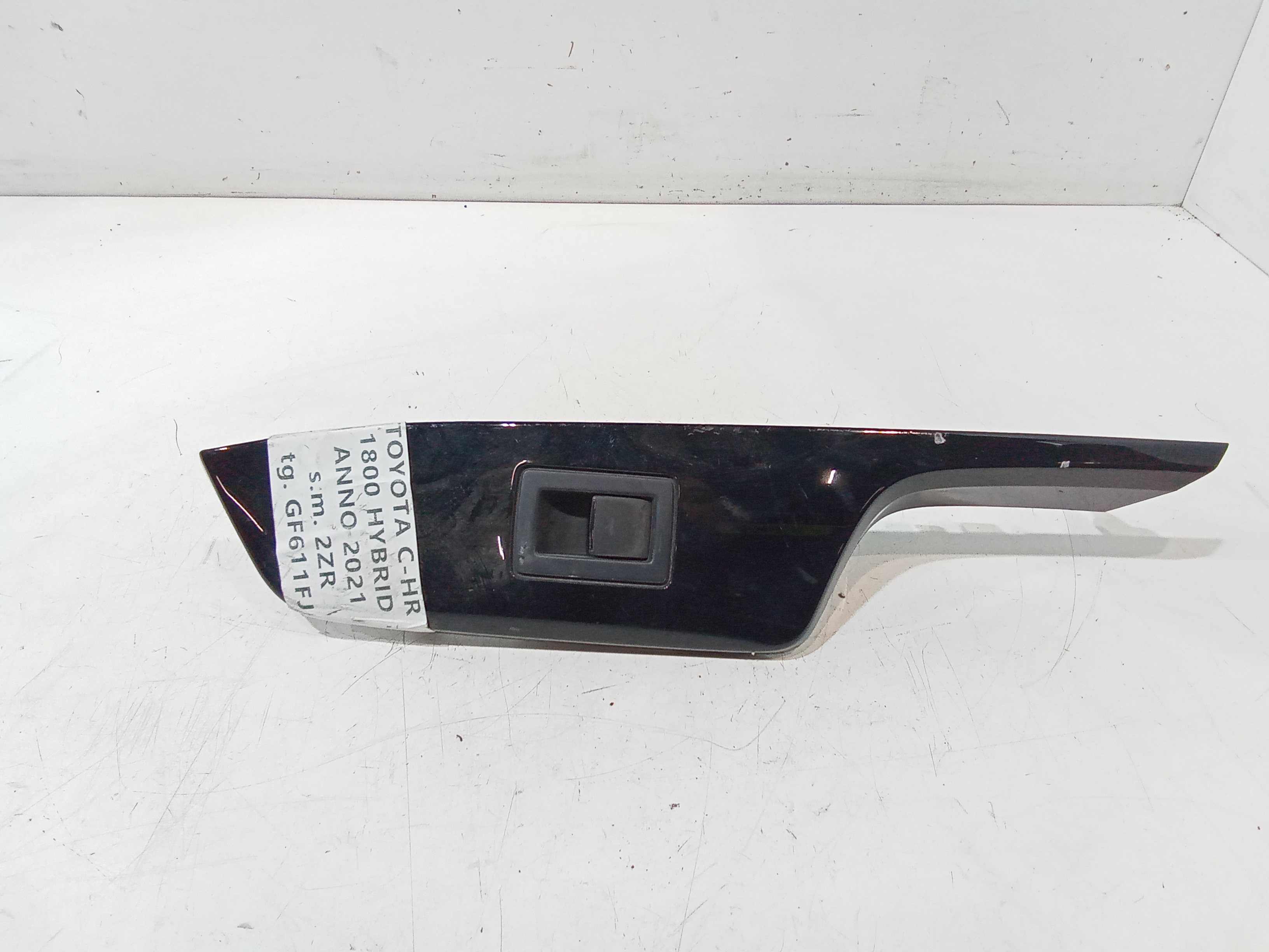 Interruttore Alzacristalli Porta Post. Destro 84810F4030 Usato