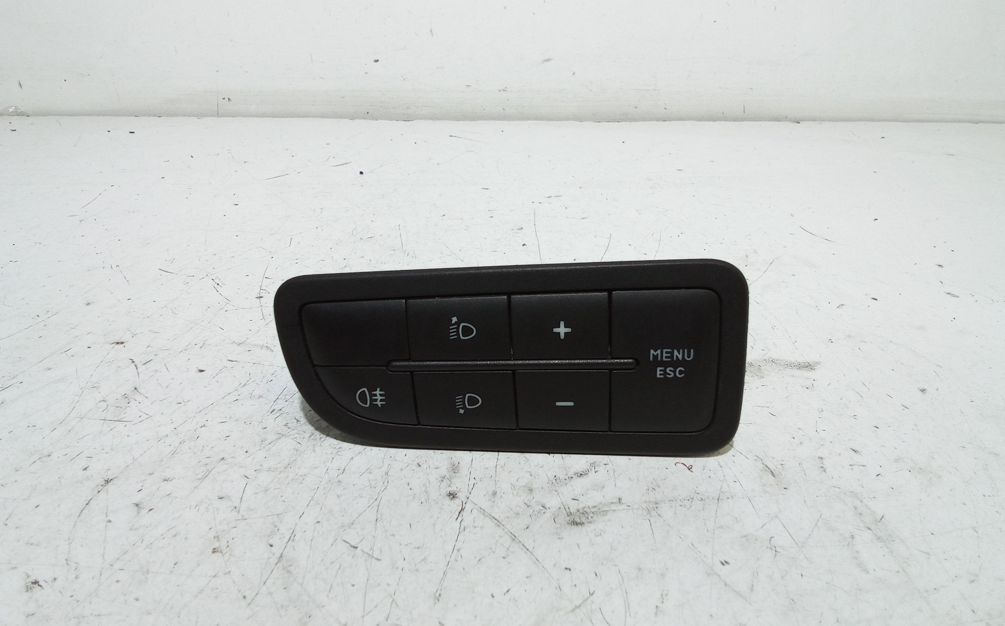 Comando Regolazione Altezza Proiettori Usato