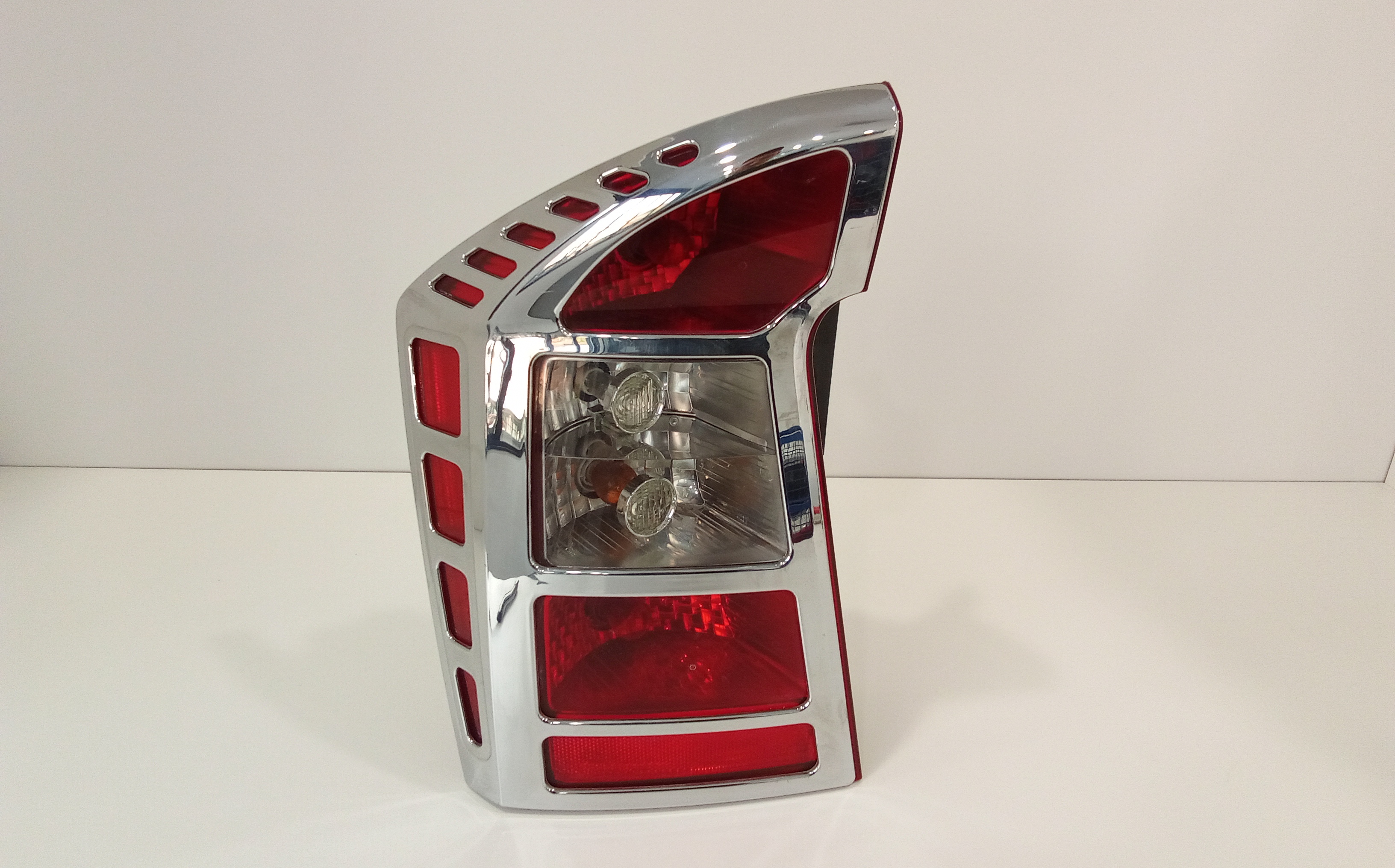 Fanale Post. Sinistro 924011D010 Usato