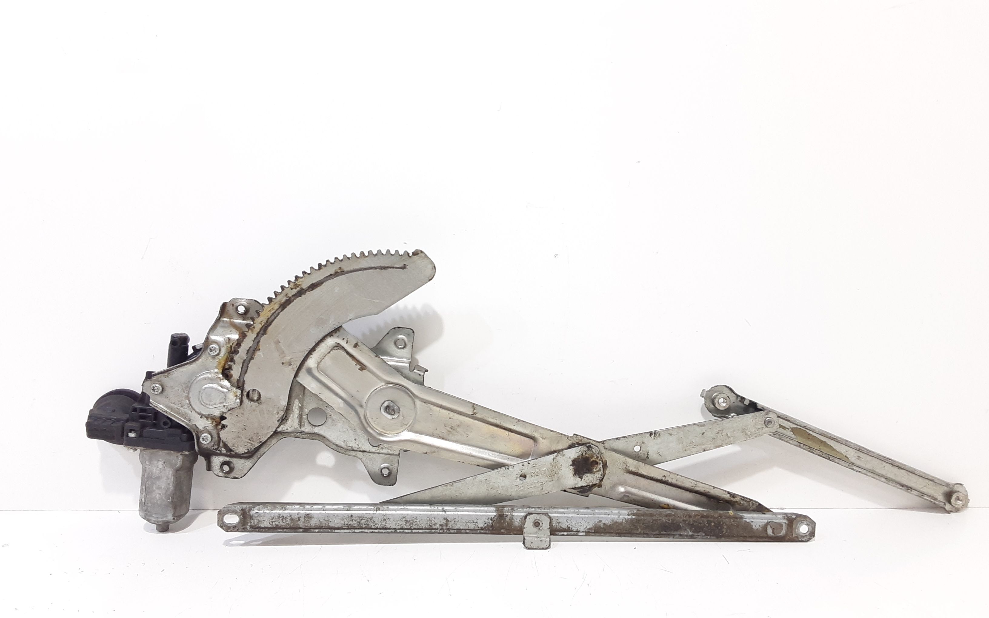 Alzacristallo Porta Ant. Destro 8341062J00000 Usato