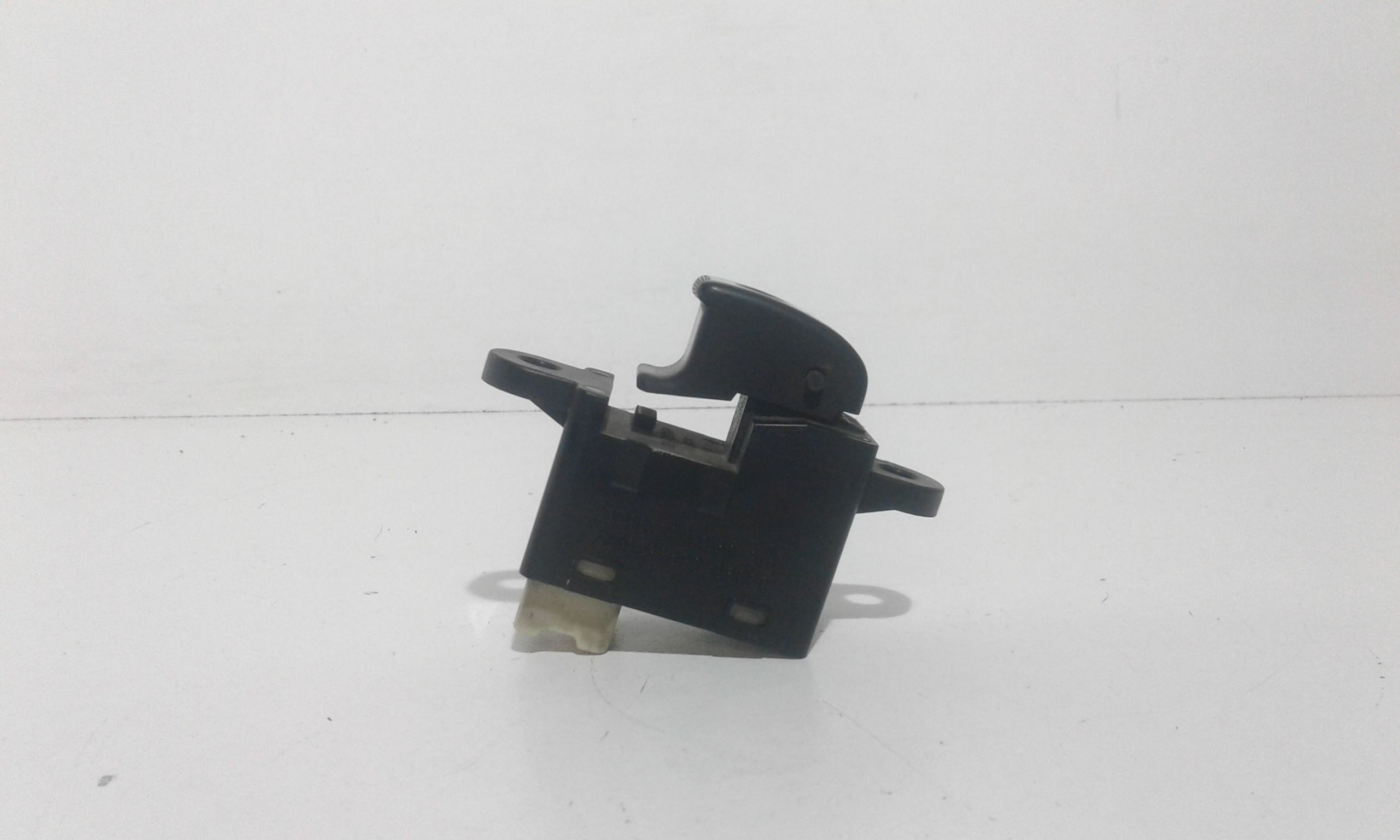 Interruttore Alzacristalli Porta Ant. Destro Usato