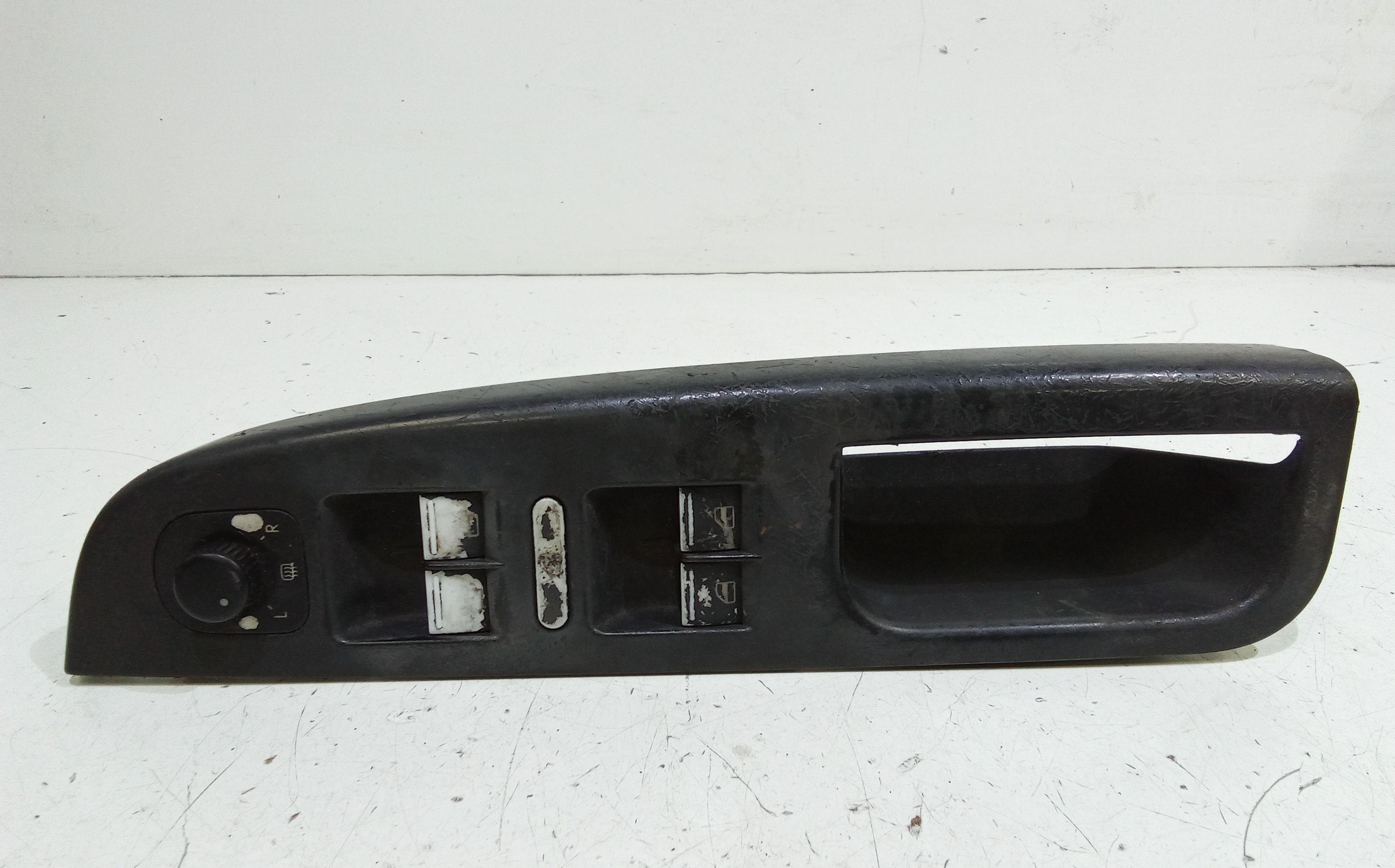 Interruttore Alzacristalli Porta Ant. Sinistro Usato