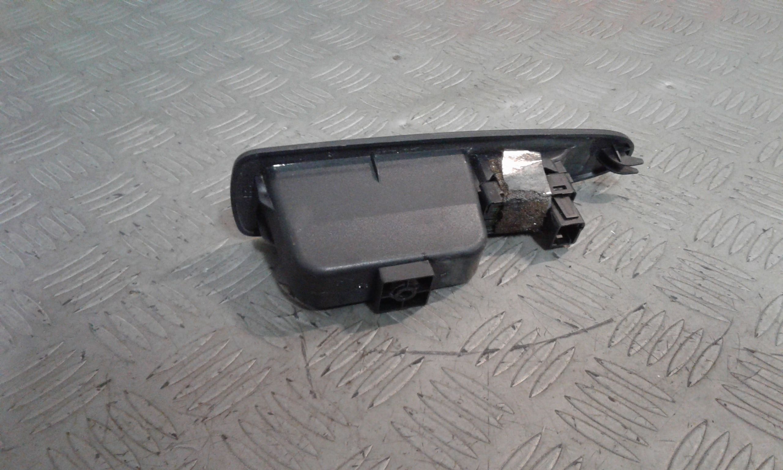 Interruttore Alzacristalli Porta Post. Sinistro Usato