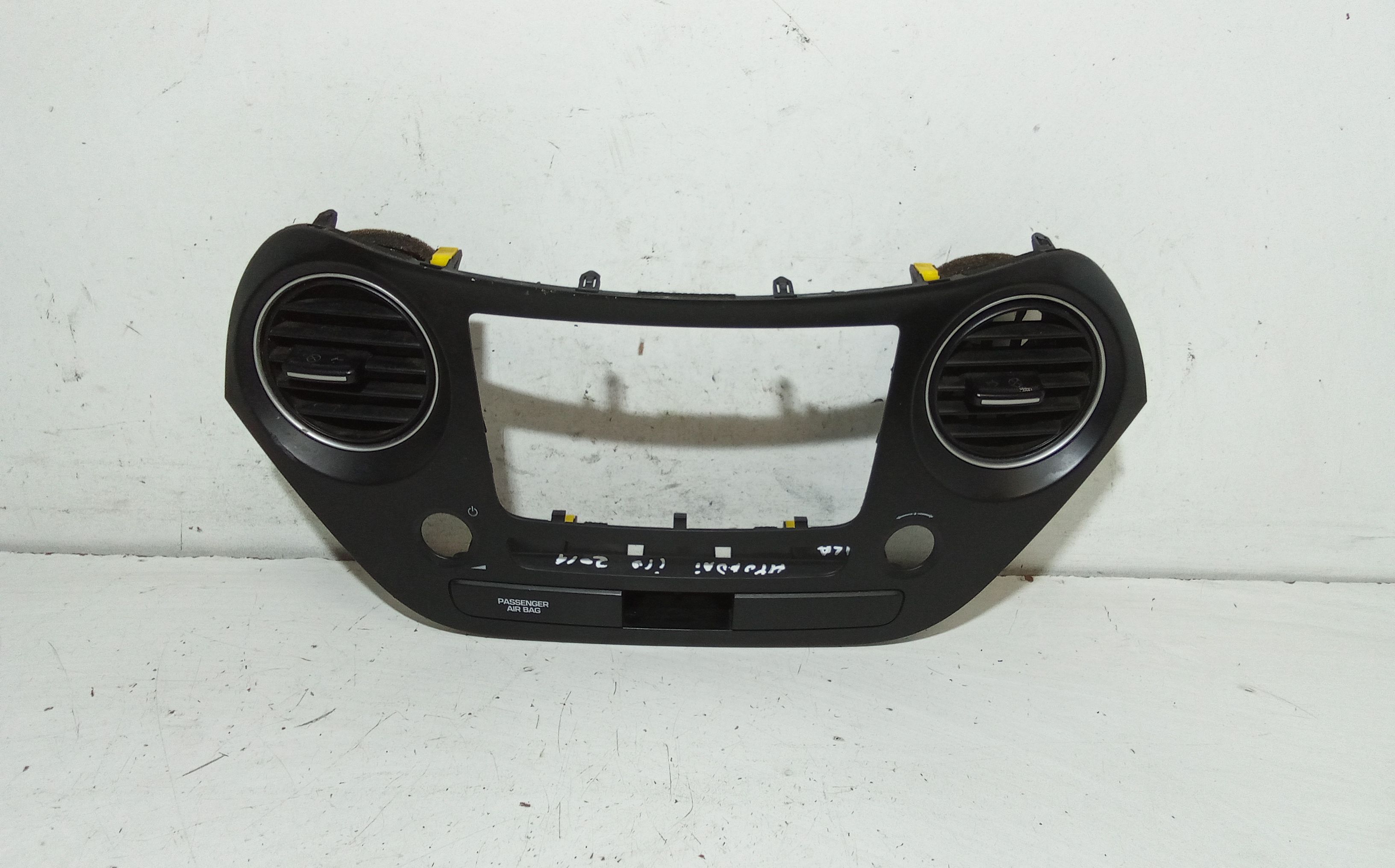 Condotto Aria Bocchette Centr. Sup. Cruscotto 97470B9000 Usato