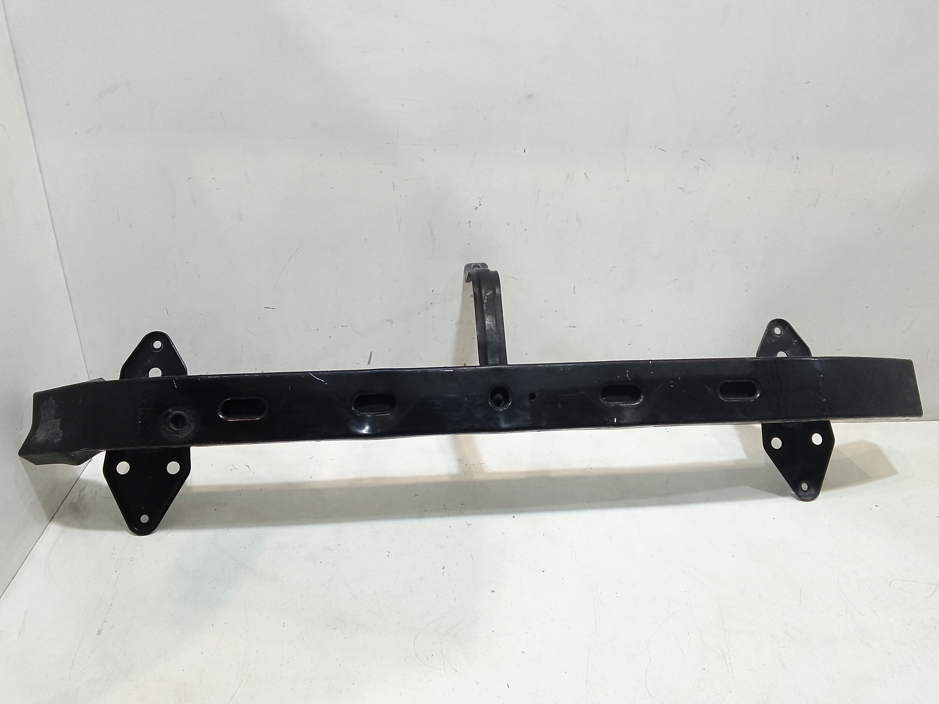 Supporto Paraurti Ant. Usato