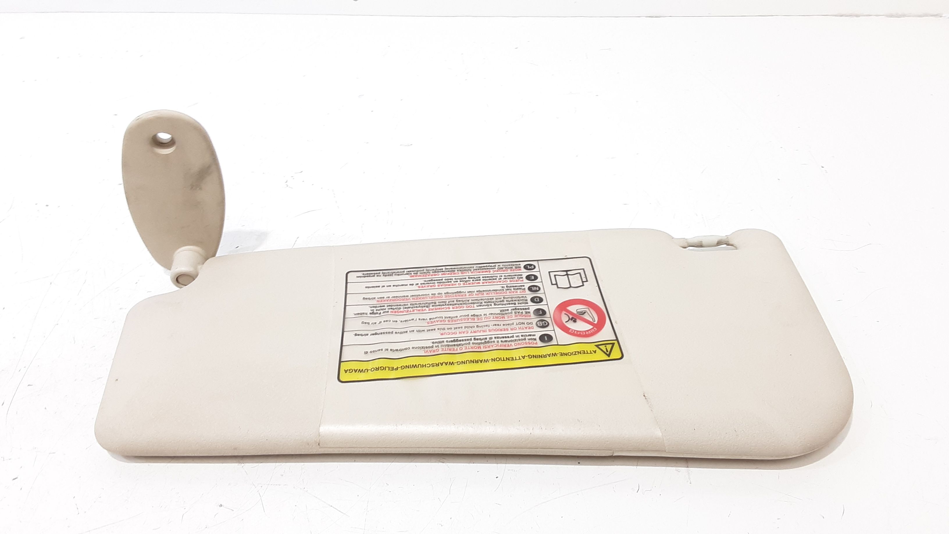 Aletta Parasole Parabrezza Destro 735411165 Usato