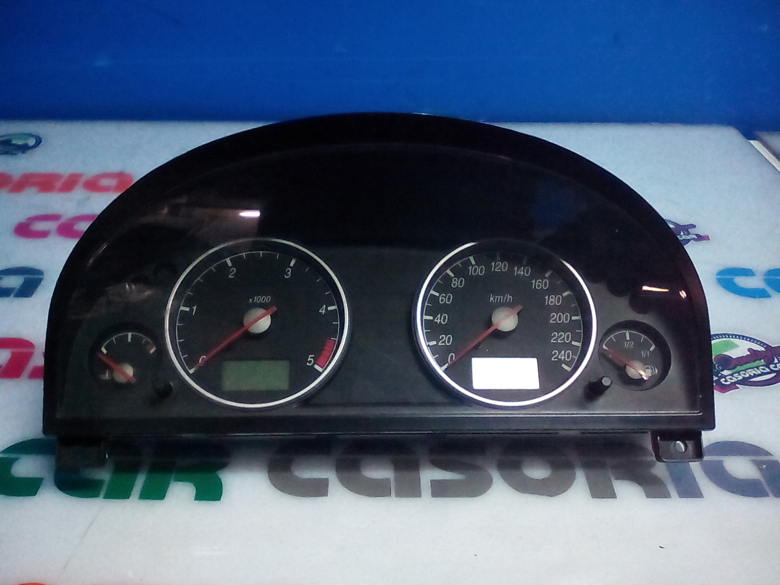 Quadro Portastrumenti Usato