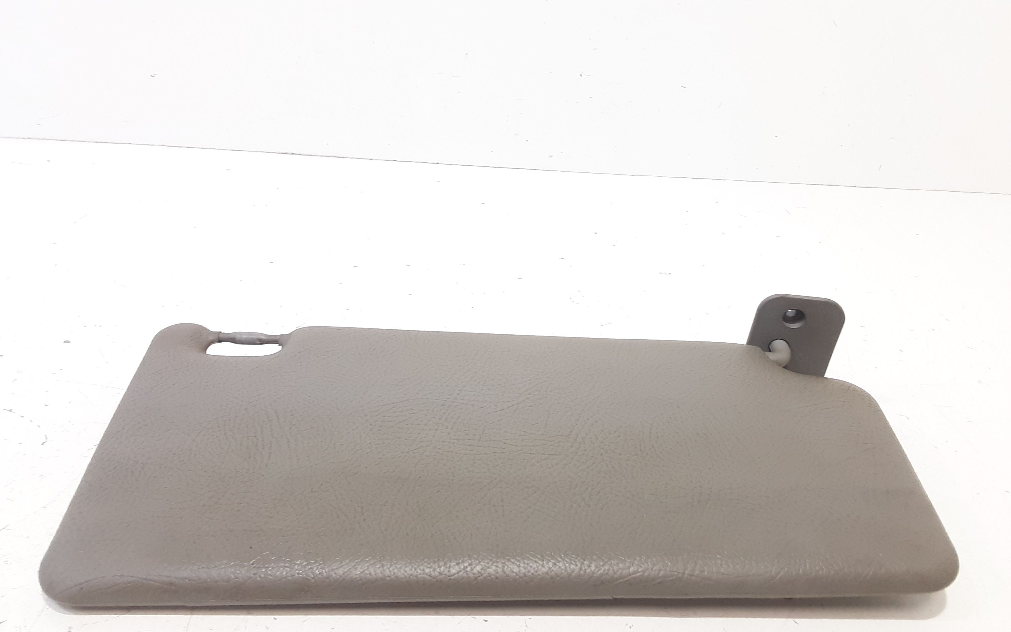 Aletta Parasole Parabrezza Sinistro 735272573 Usato