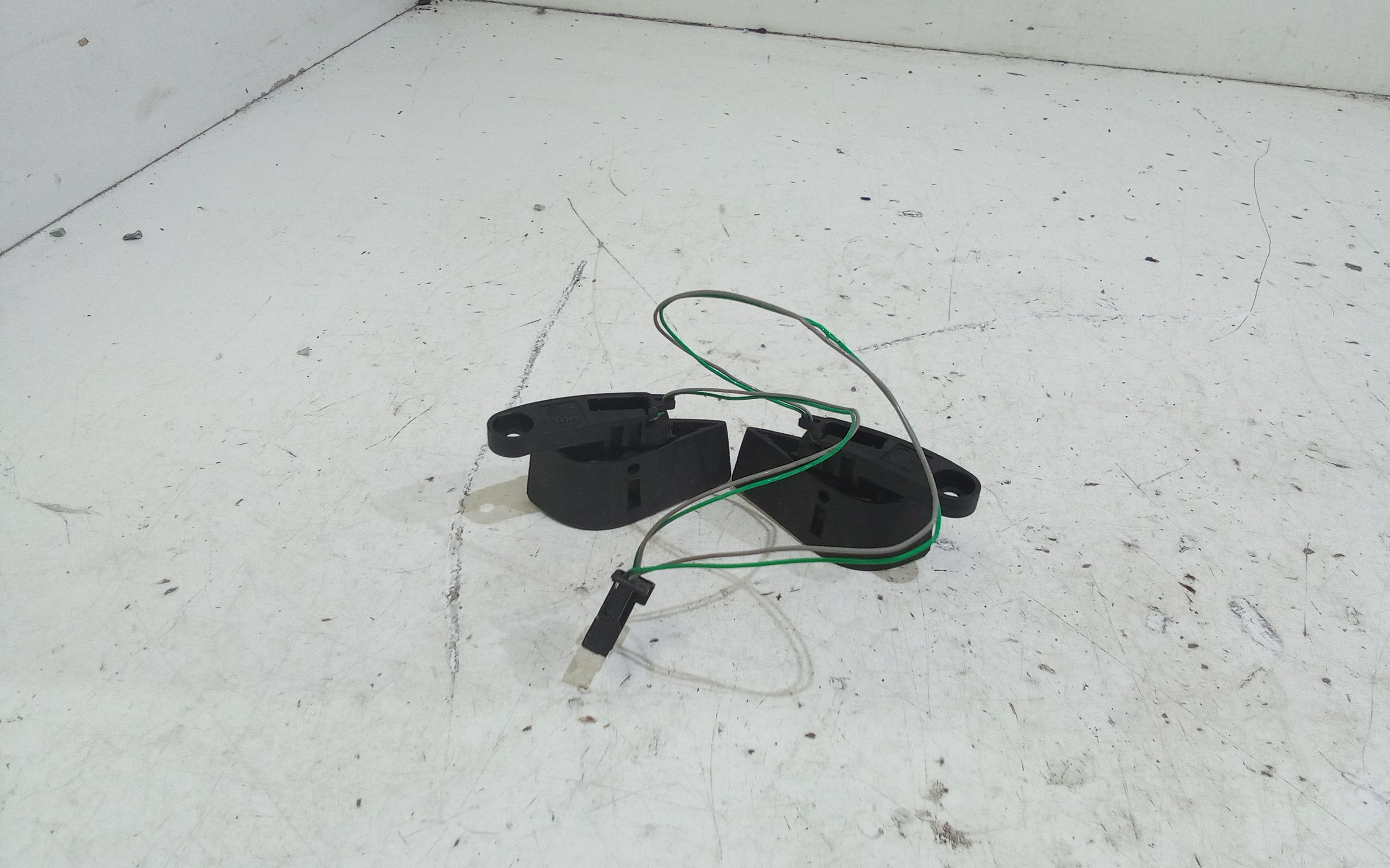 Blocco Volante Multifunzione 8200218170 Usato