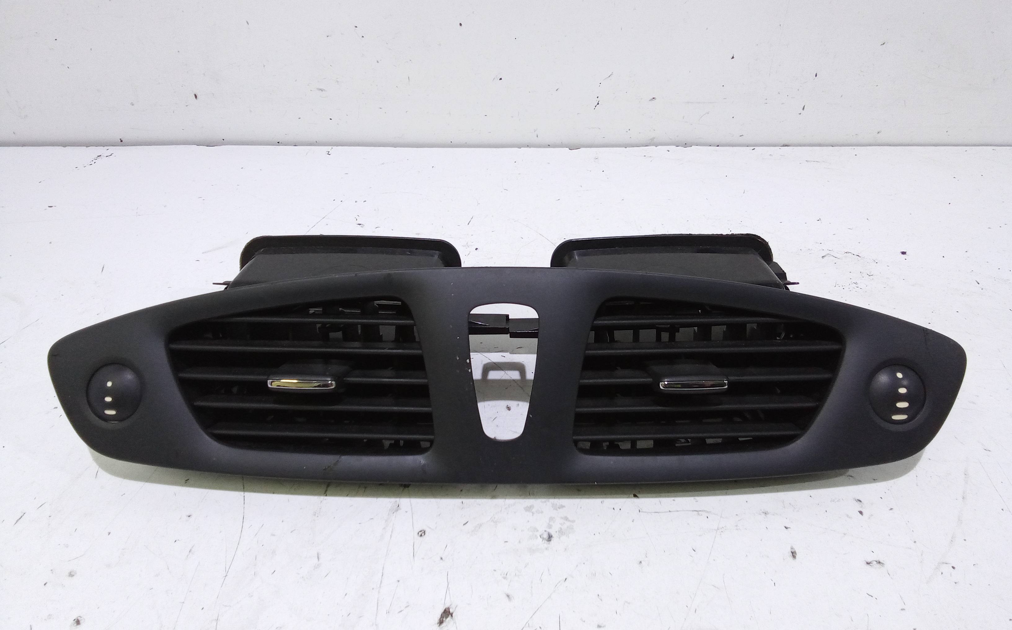 Condotto Aria Bocchette Centr. Sup. Cruscotto Usato