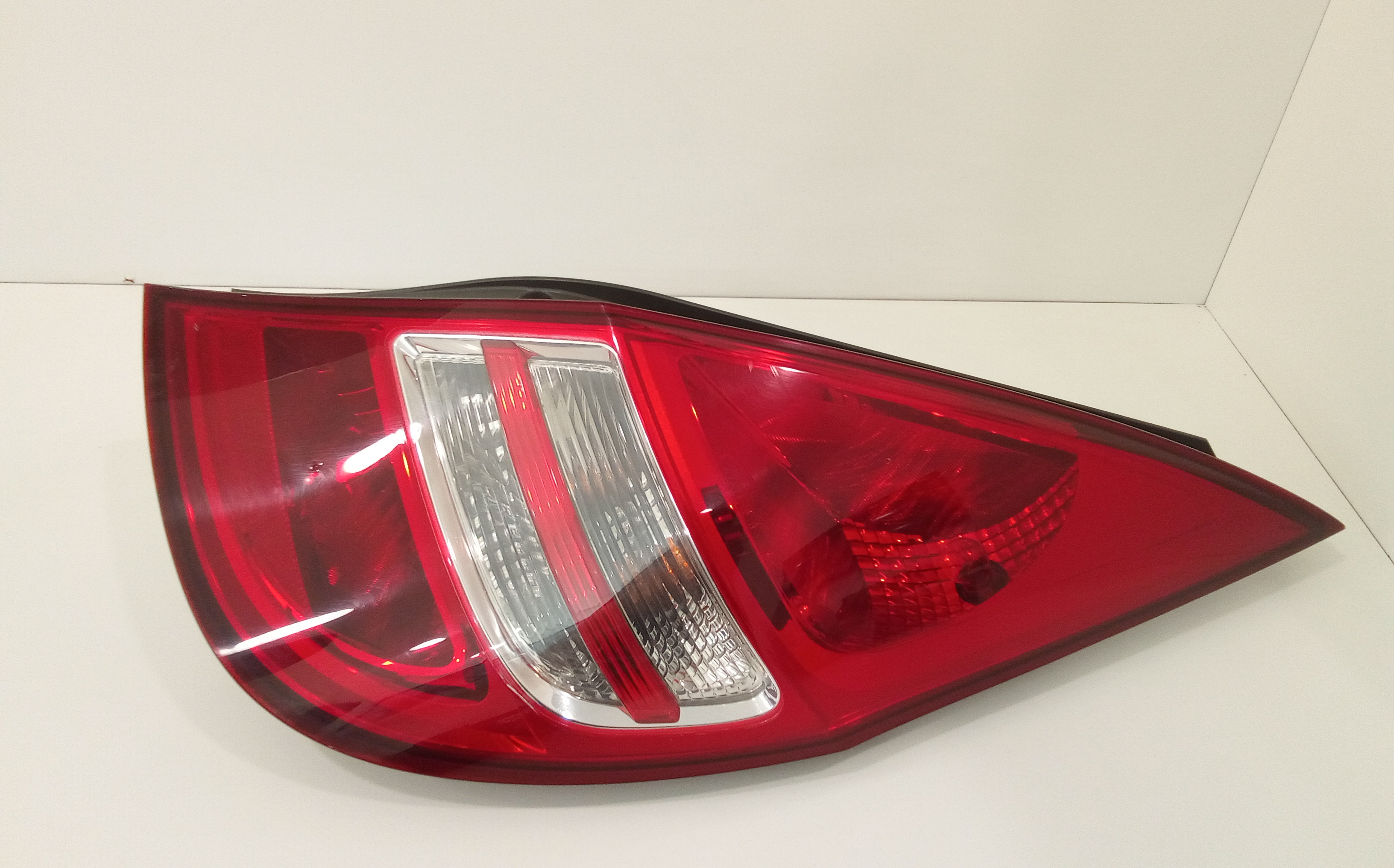 Fanale Post. Destro 924022L110 Usato