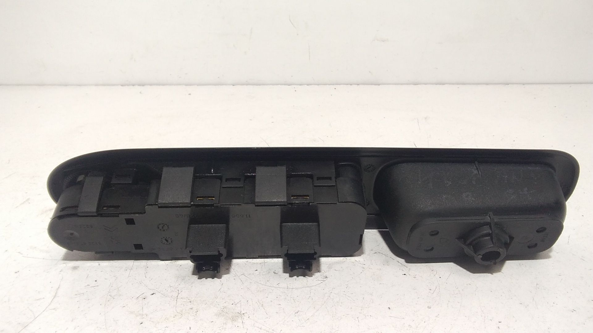 Interruttore Alzacristalli Porta Ant. Sinistro Usato