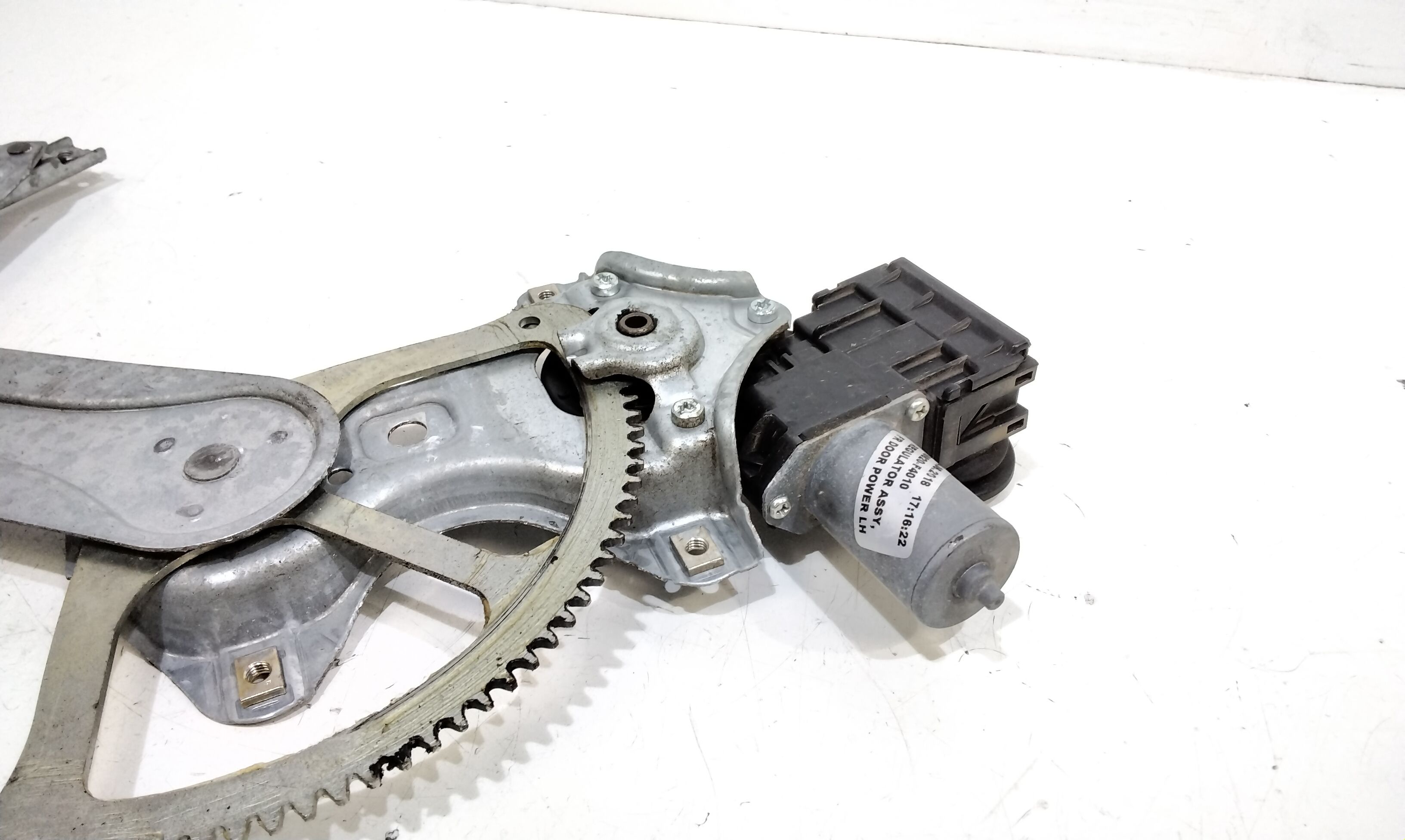 Alzacristallo Porta Ant. Sinistro Usato