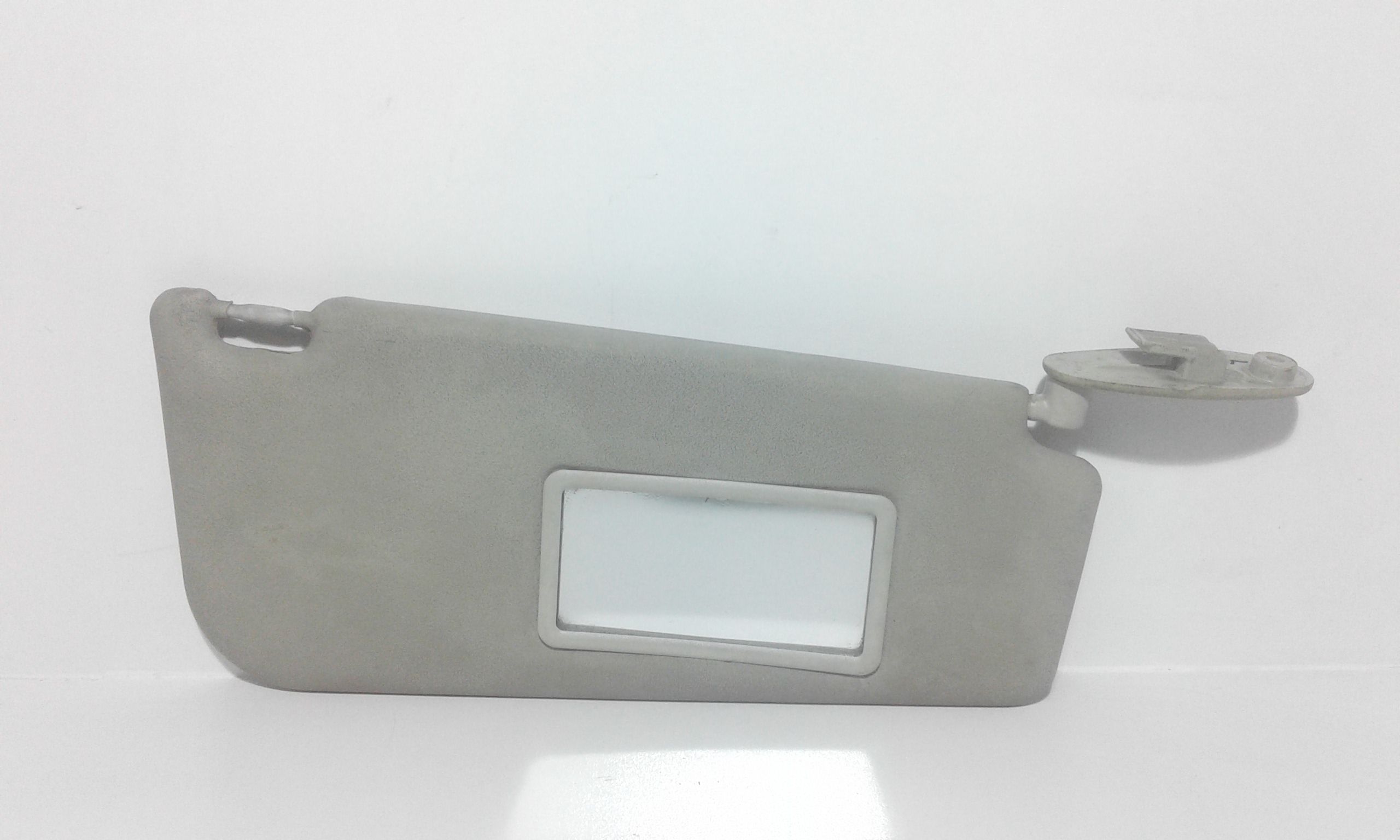 Aletta Parasole Parabrezza Destro 735338206 Usato