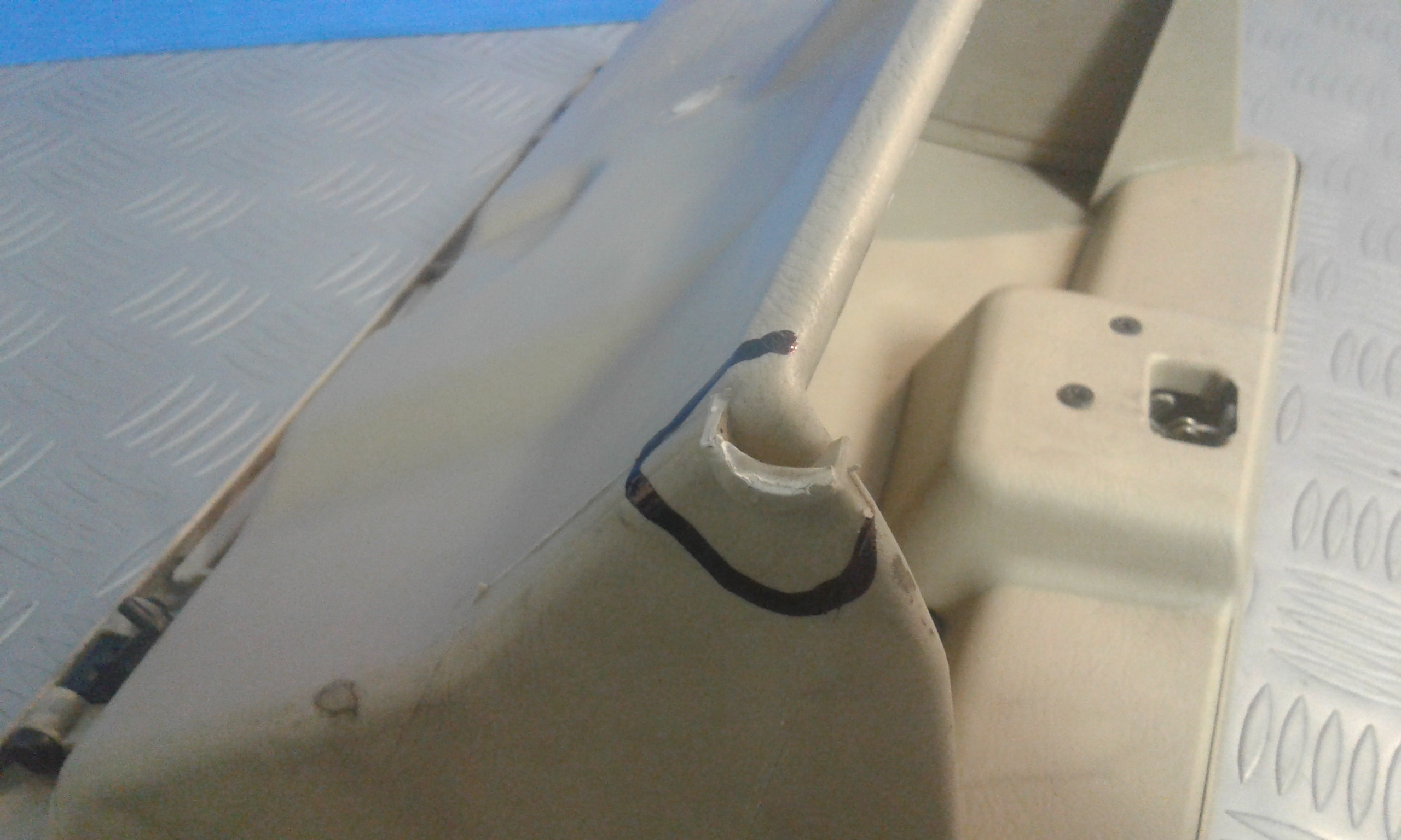 Portaoggetti Cruscotto Destro Usato