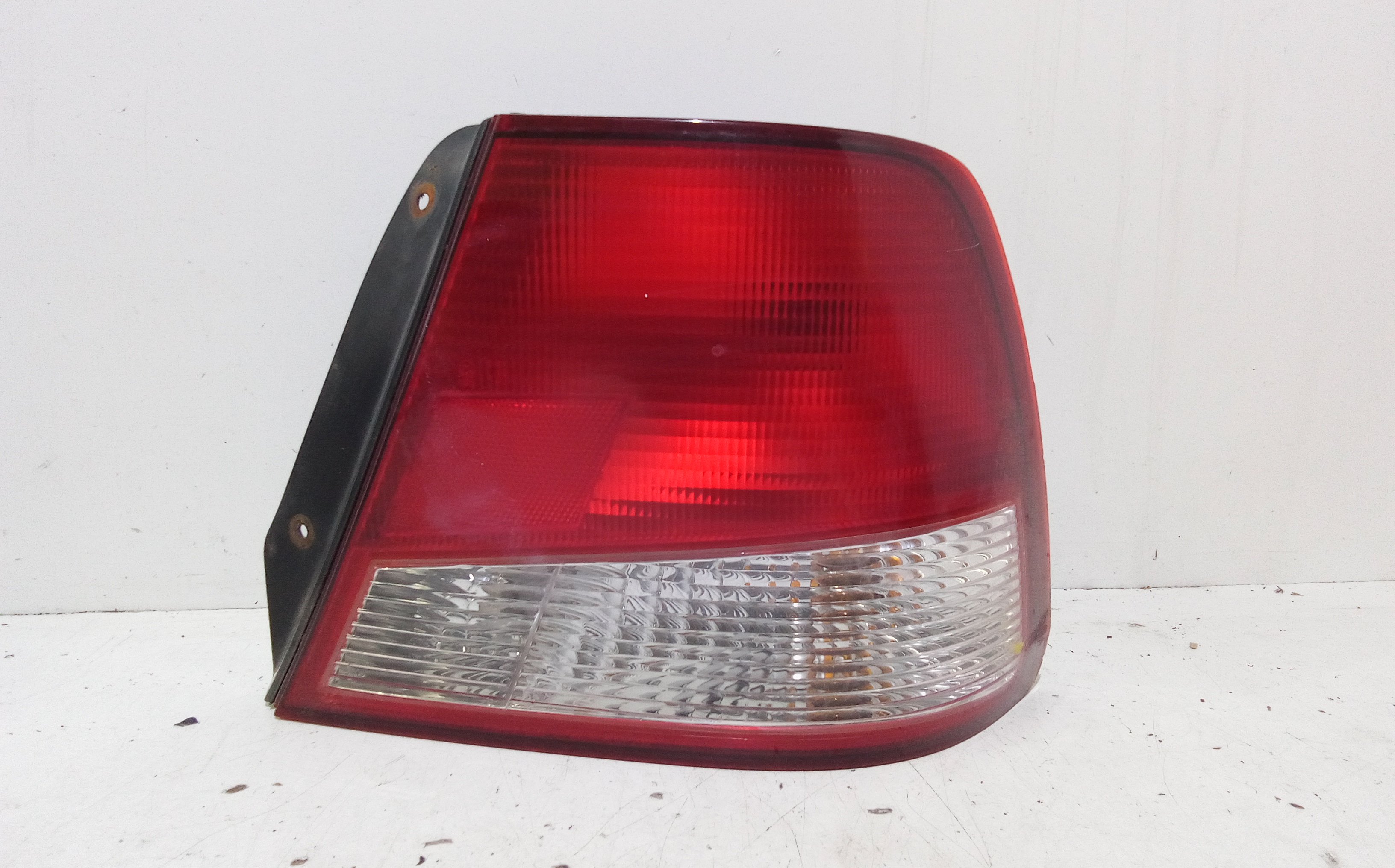 Fanale Post. Destro 9240225020 Usato