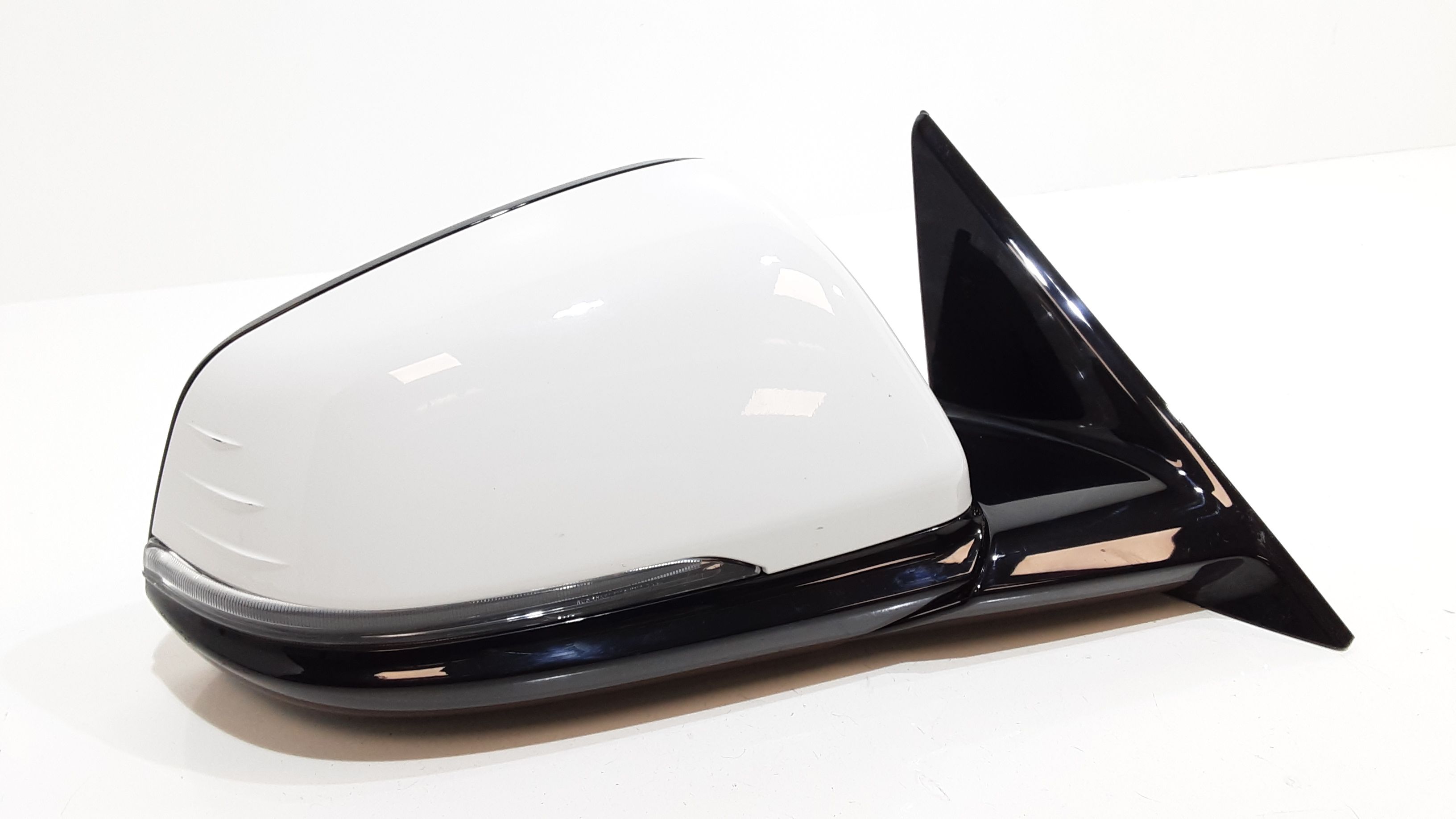 Retrovisore Est. Destro Usato